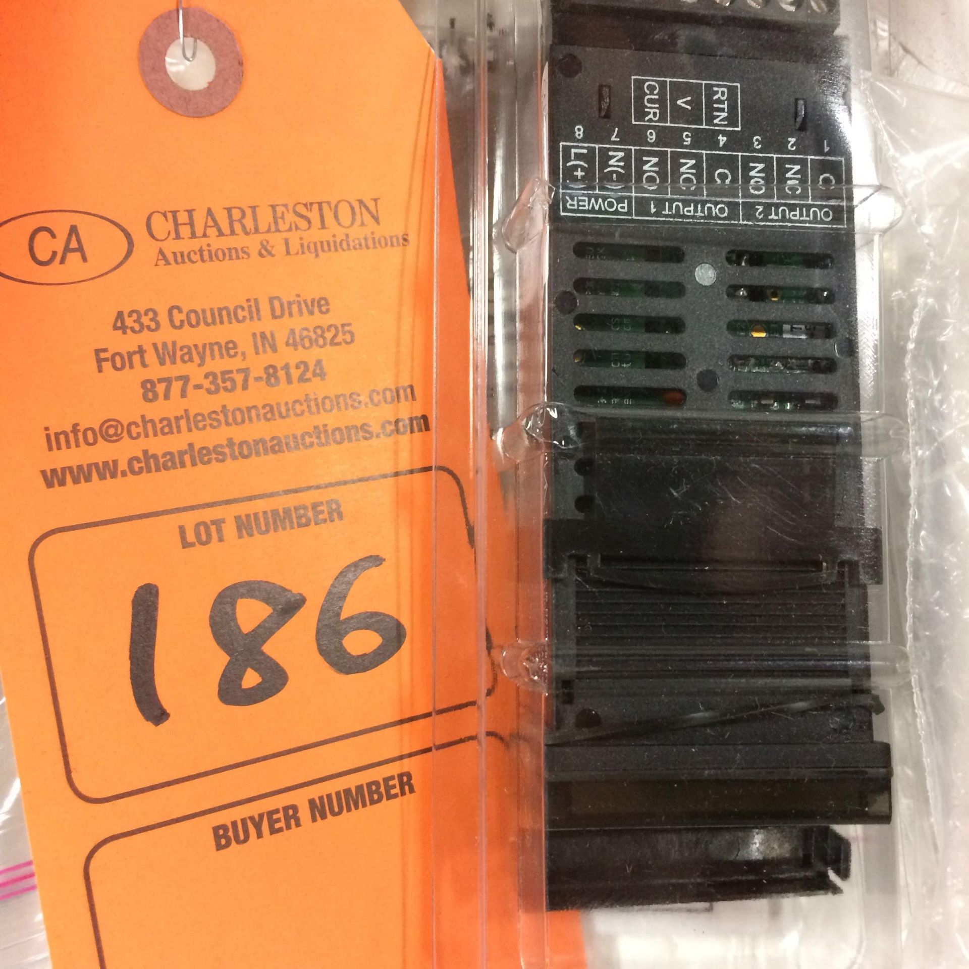 (1) CNI3222-C4 OMEGA TEMPERATURE AND PROCESS CONTROLLER NEW. Pickup your lot(s) for free! Shipping - Image 2 of 6