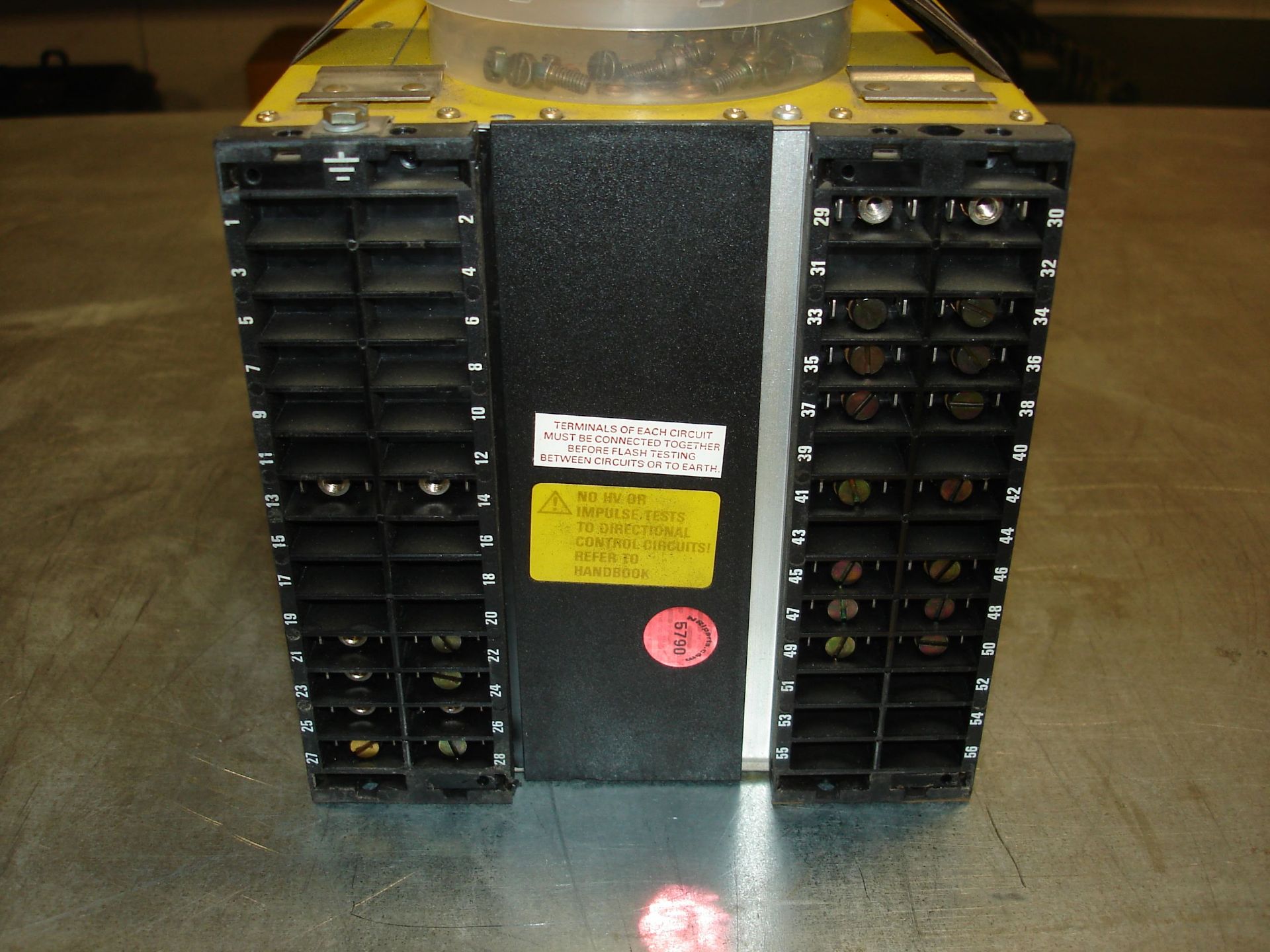 (1) MCGG62F1CD1002A GEC OVERCURRENT RELAY USED Pickup your lot(s) for free! Shipping is available - Image 6 of 8