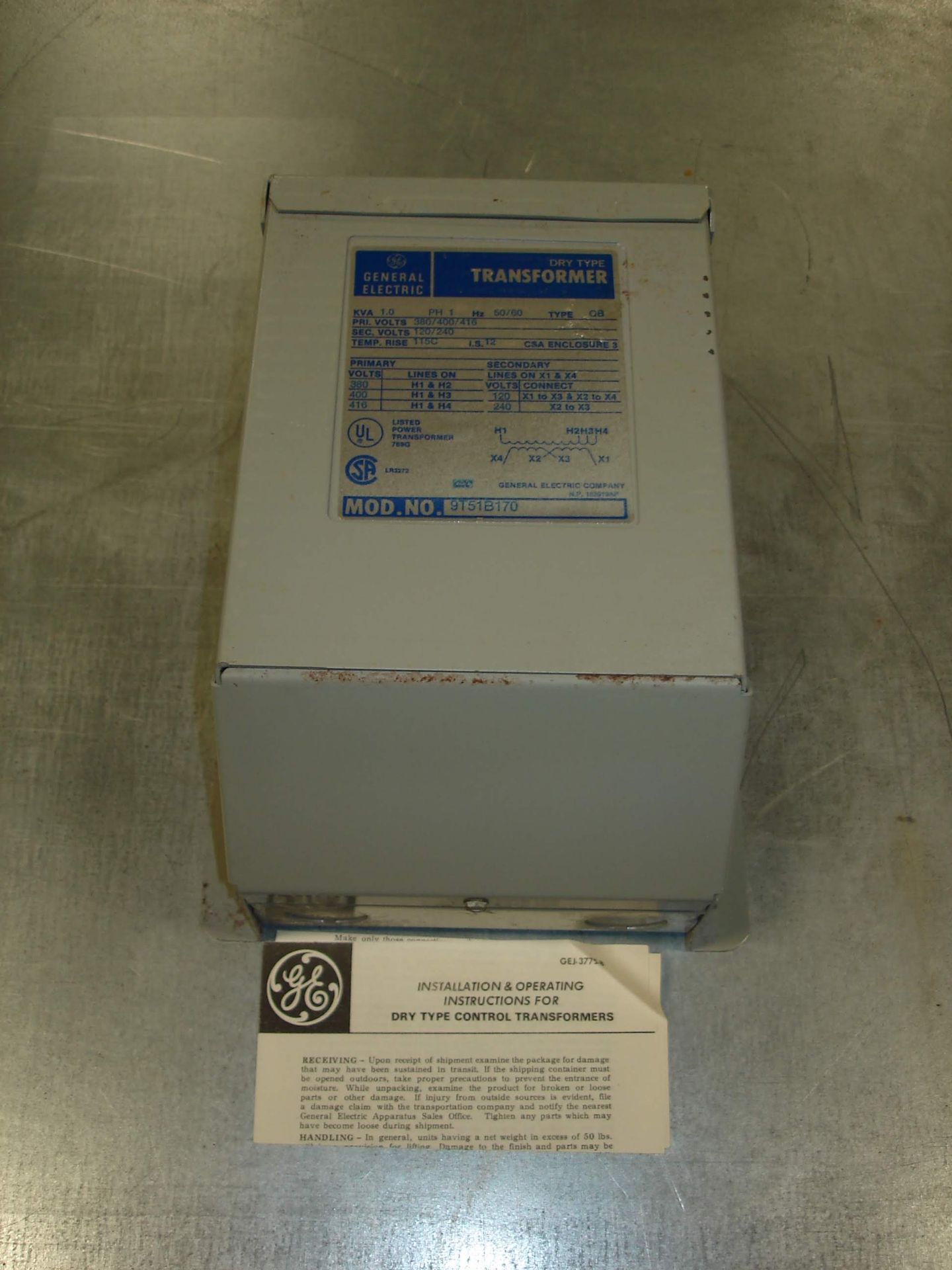 (1) 9T51B170 GE TRANSFORMER 240V 1 PHASE NEW. Pickup your lot(s) for free! Shipping is available for - Image 3 of 5