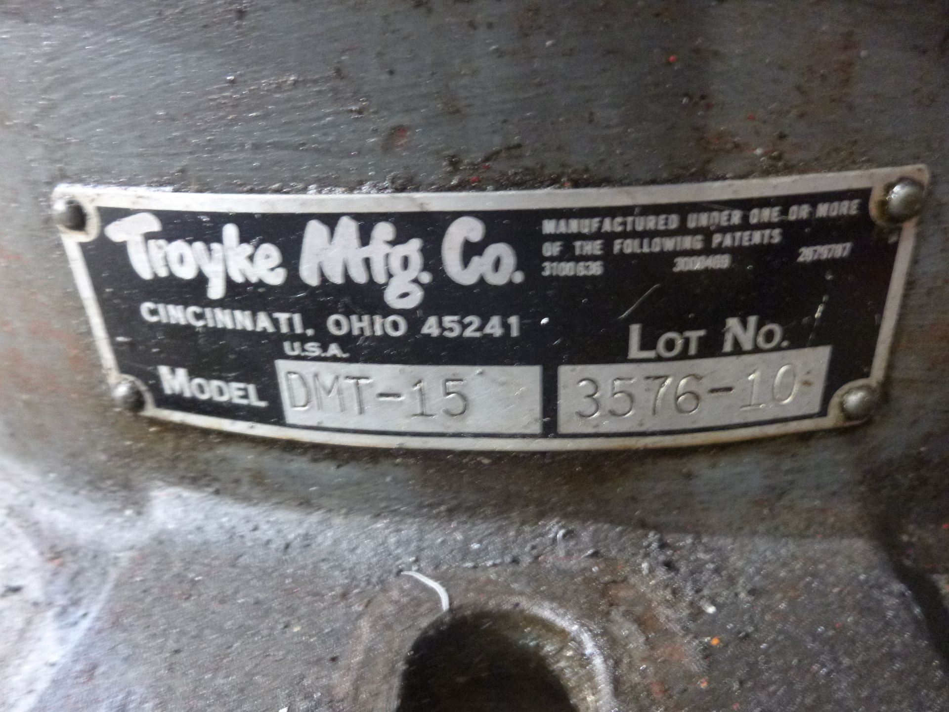 Troyke model DMT-15 cross slide rotary table, if shipping is needed for this lot, Brolyn LLC can - Image 5 of 5