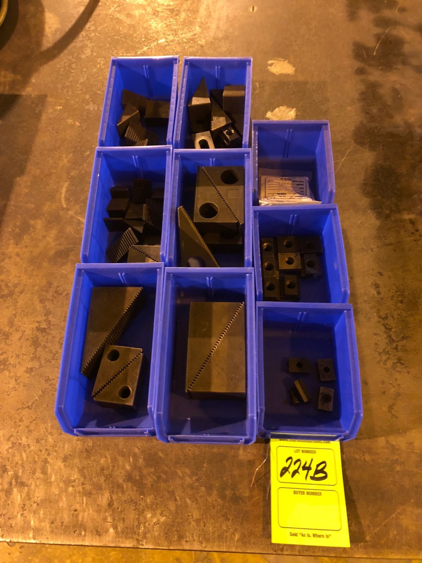 LOT OF VARIOUS SET UP TOOLING