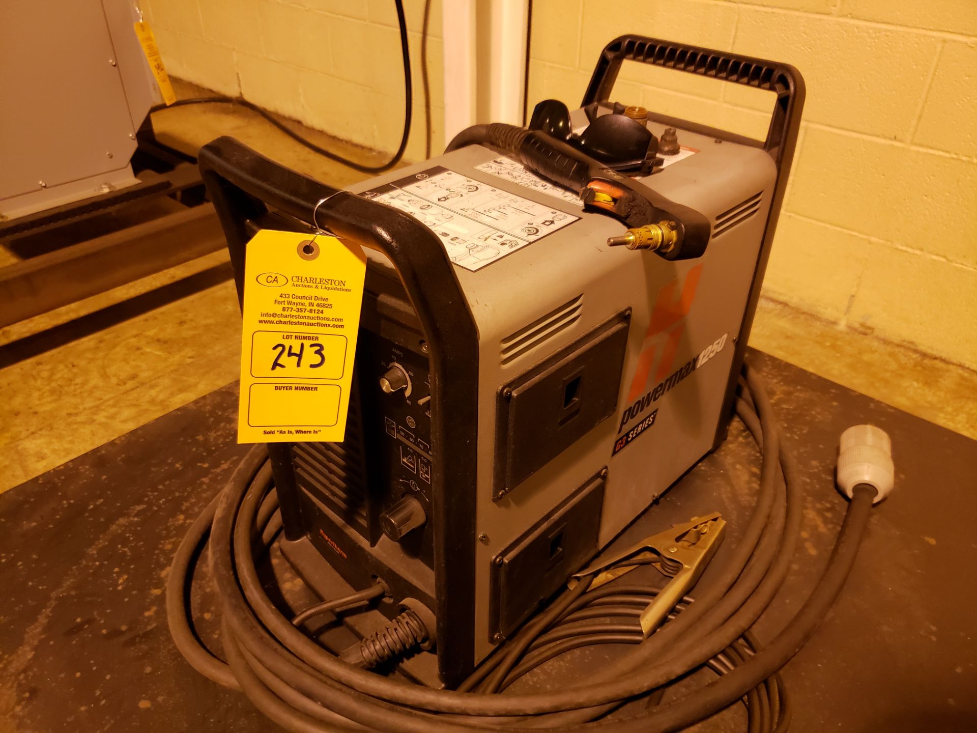 HYPERTHERM POWERMAX 1250 PLASMA CUTTER G3 SERIES; M# 087000; SN 125-008104