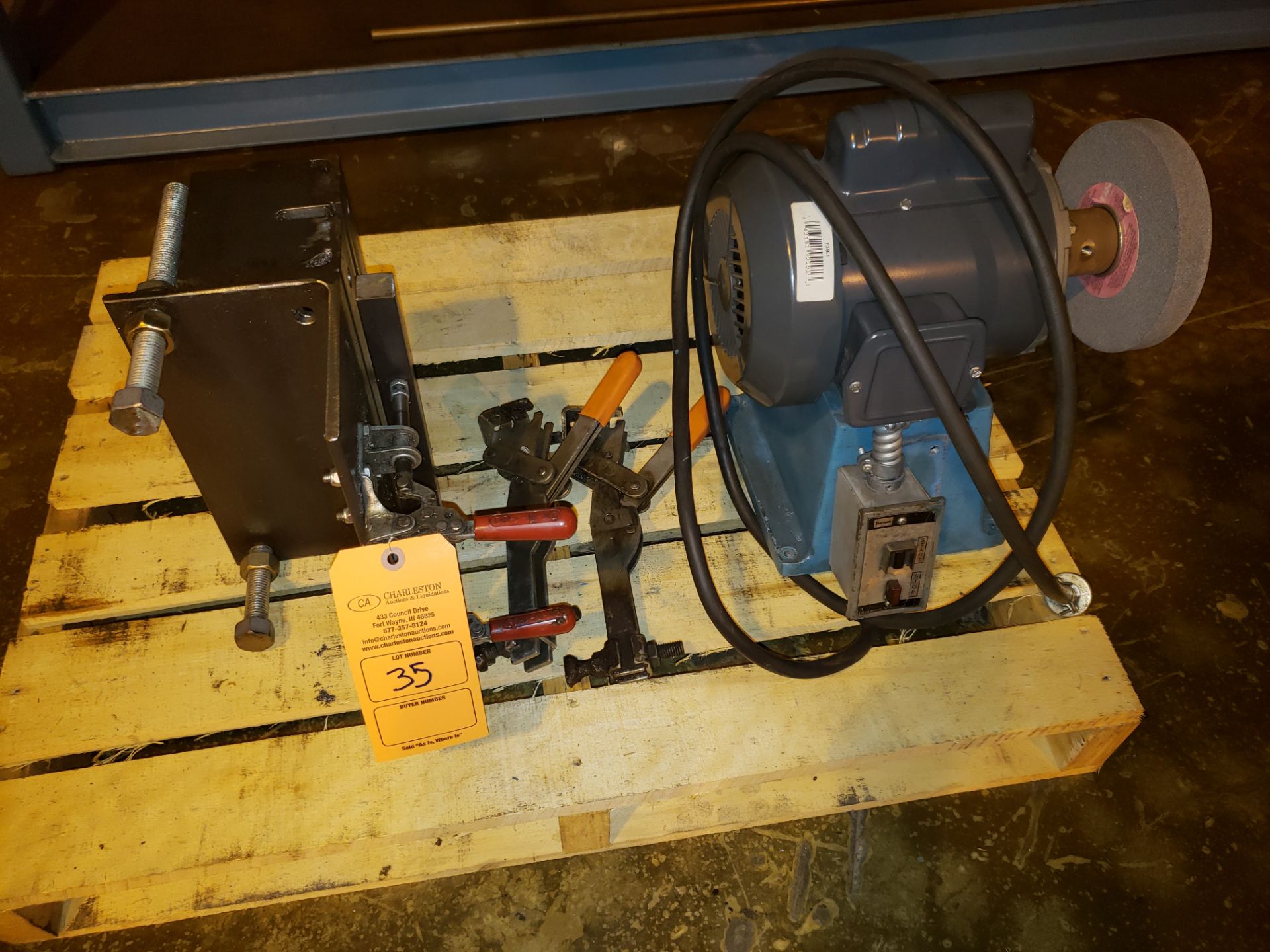 FURNES BENCH TOP GRINDER; 3/4 HP MOTOR & CUSTOM JIG