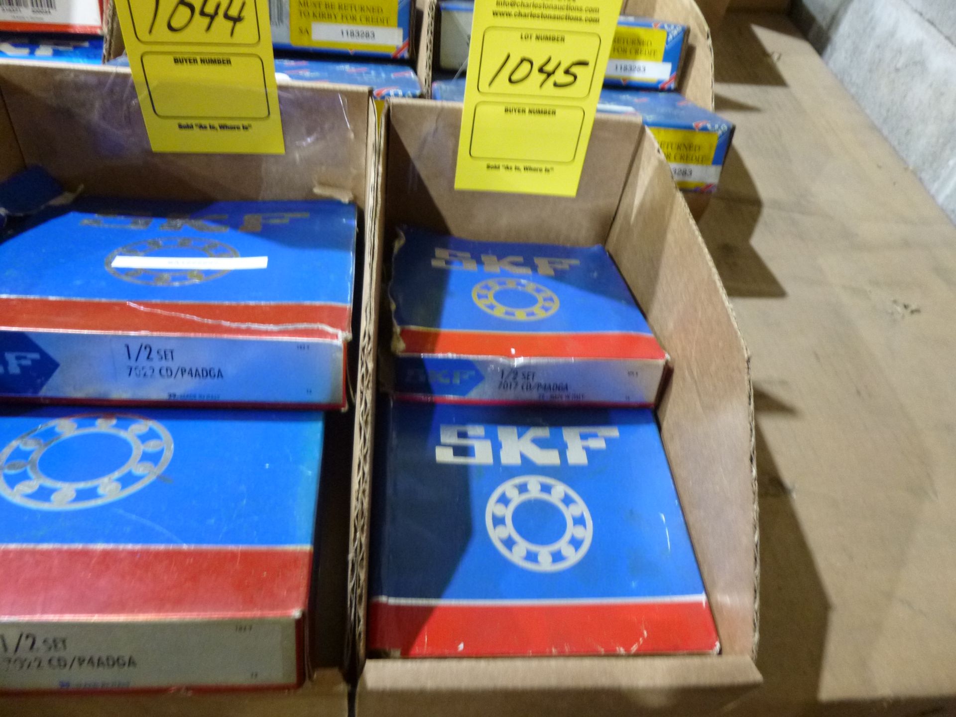 SKF bearing set 7017CD/P4ADGA, as always with Brolyn LLC auctions, all lots can be picked up from