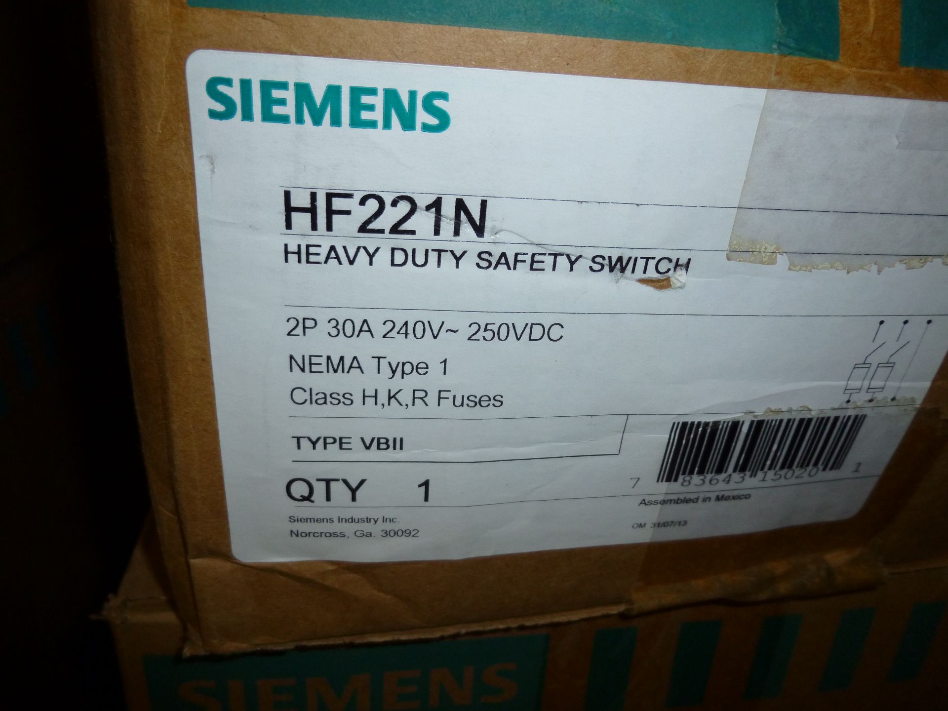 Qty 2 Siemens model HF221N, heavy duty safety switch, new in box - Image 2 of 2