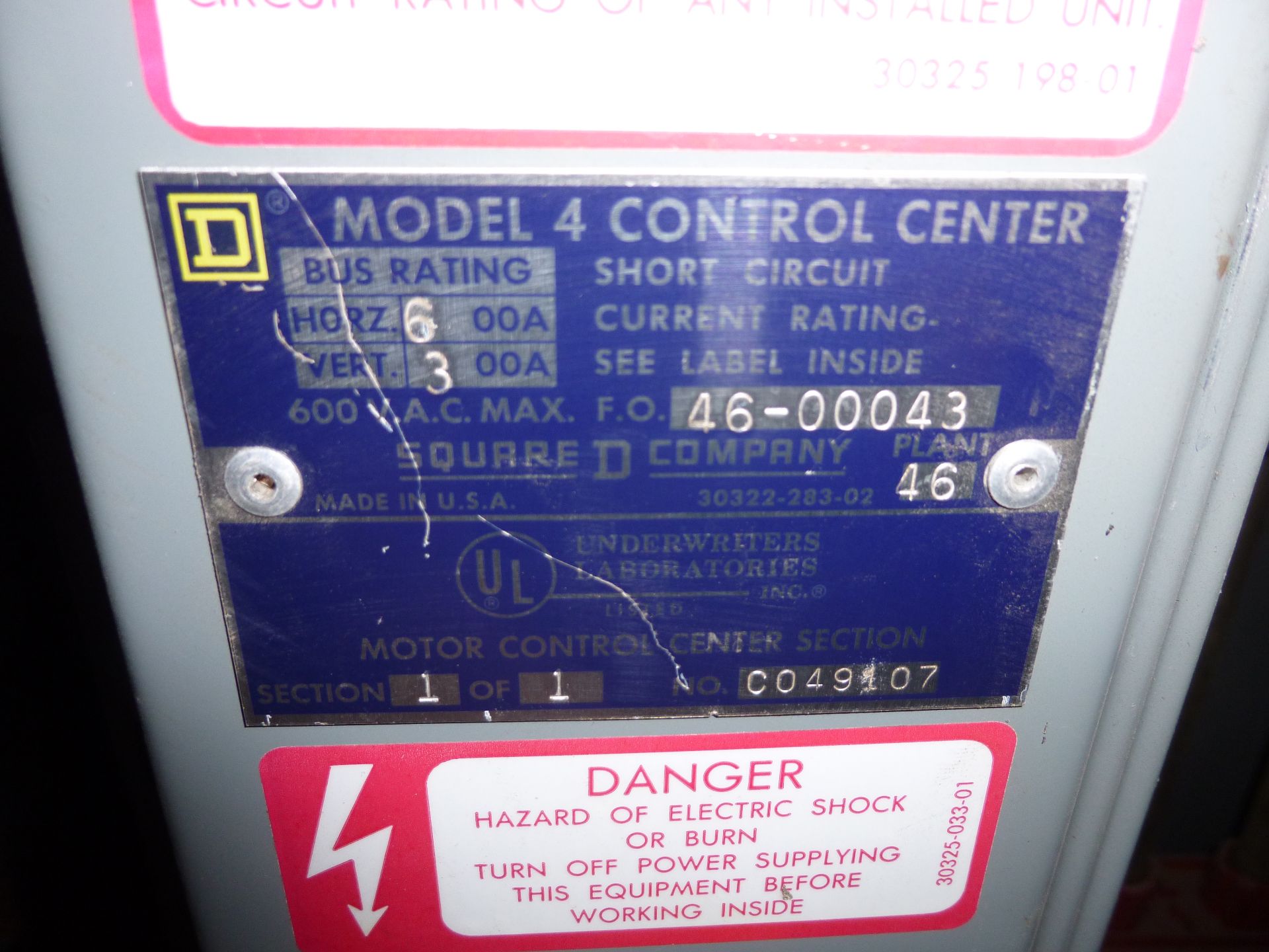 Square D Model 4 control center bus rating, horizontal 600amp, vertical 300amp, 600vac max, FO# 46- - Image 2 of 4