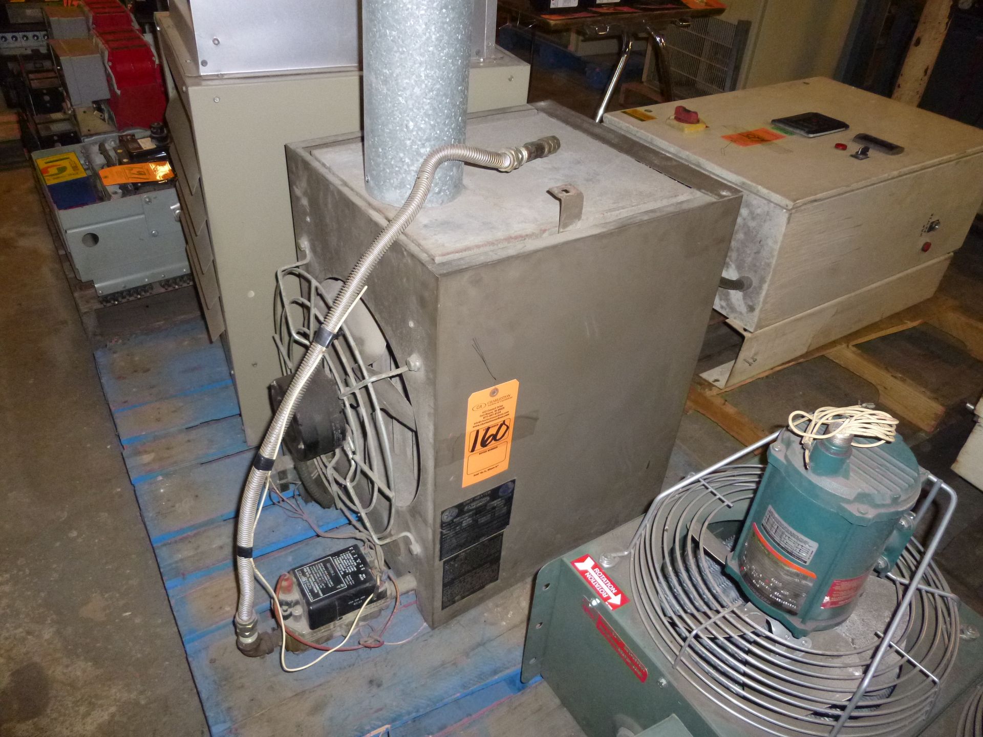 Dayton model 3E406ceiling forced air gas furnace, 60,000btu