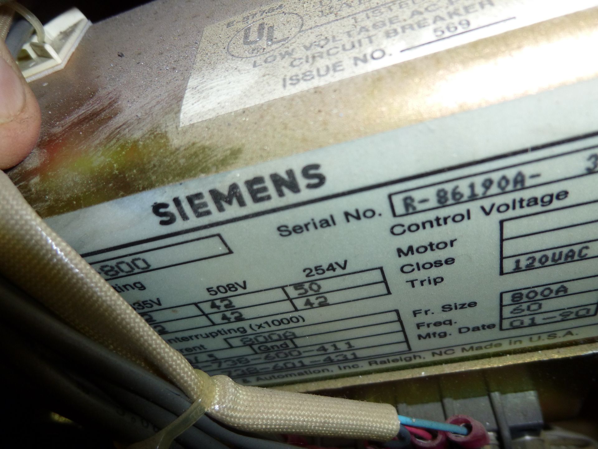 Siemens RLX-800 circuit breaker, 635v max, 800amp frame size with static trip III monitor - Image 2 of 4