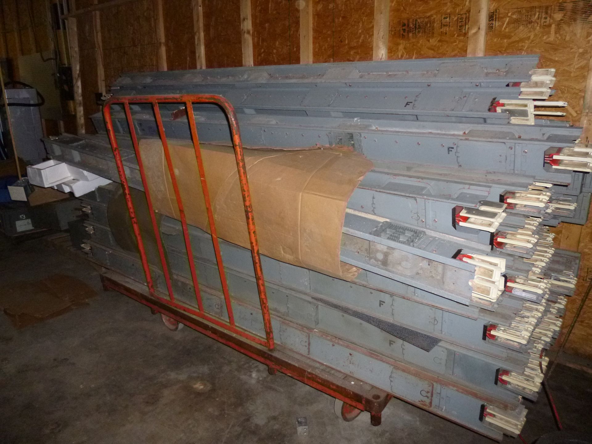 LARGE QTY Westinghouse busway Pow-R-Way bus duct, approx 60 pieces in 600 and 1000 amp, also