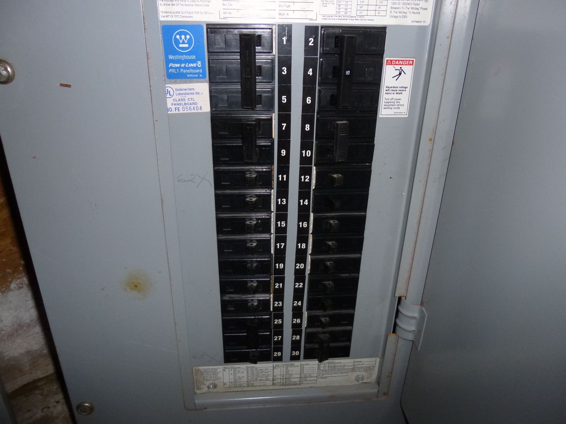 Westinghouse Pow-R-Line C PRL1 225amp box, 208/120v, 3 phase, 4 wire includes all breakers as - Image 3 of 3