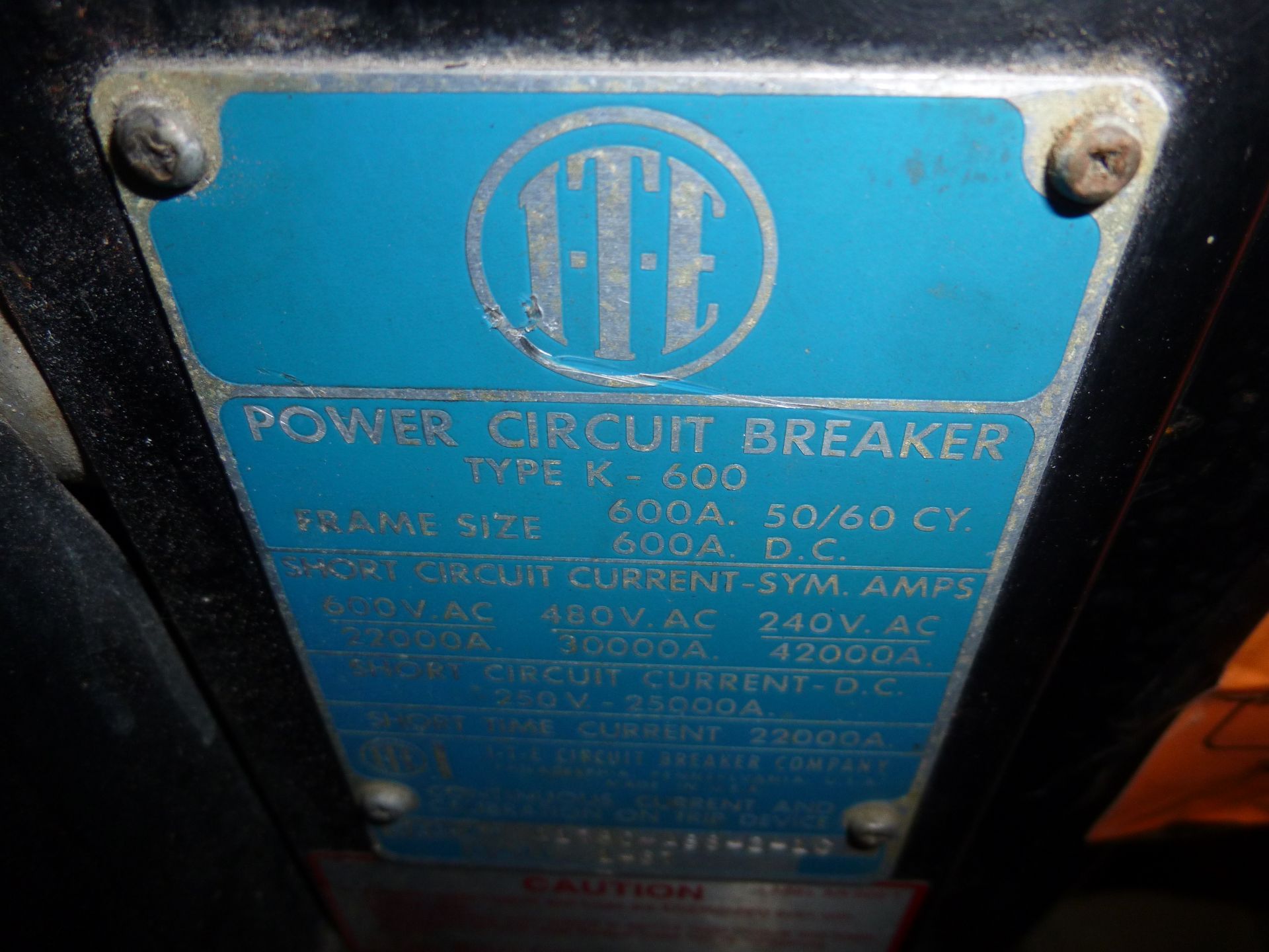 ITE model type K-600 power circuit breaker frame size 600amp, 600v max - Image 3 of 4