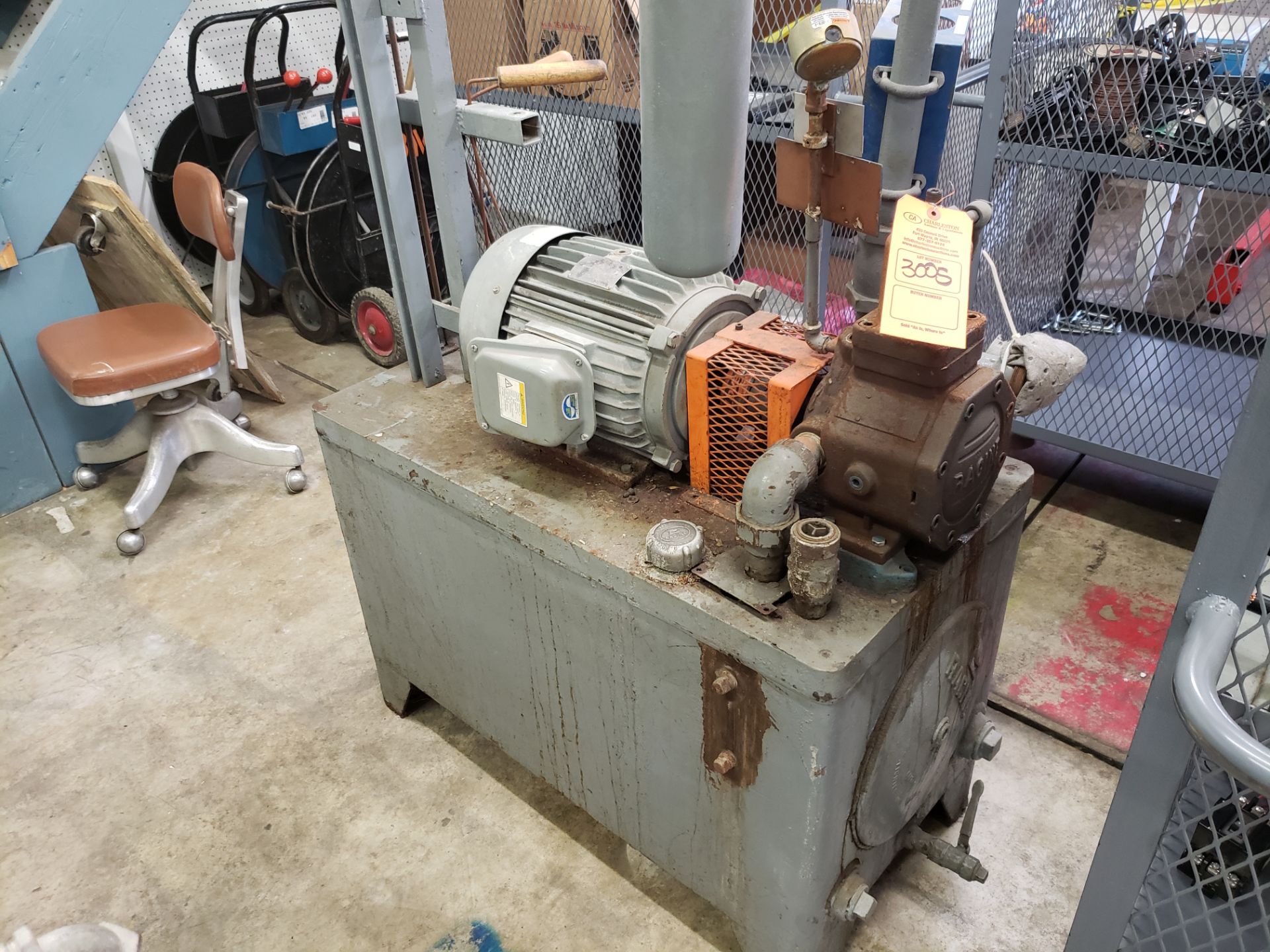 HYDRAULIC UNIT W/ 5HP GE MOTOR(LOCATED AT 432 COUNCIL DRIVE, FORT WAYNE IN 46825)