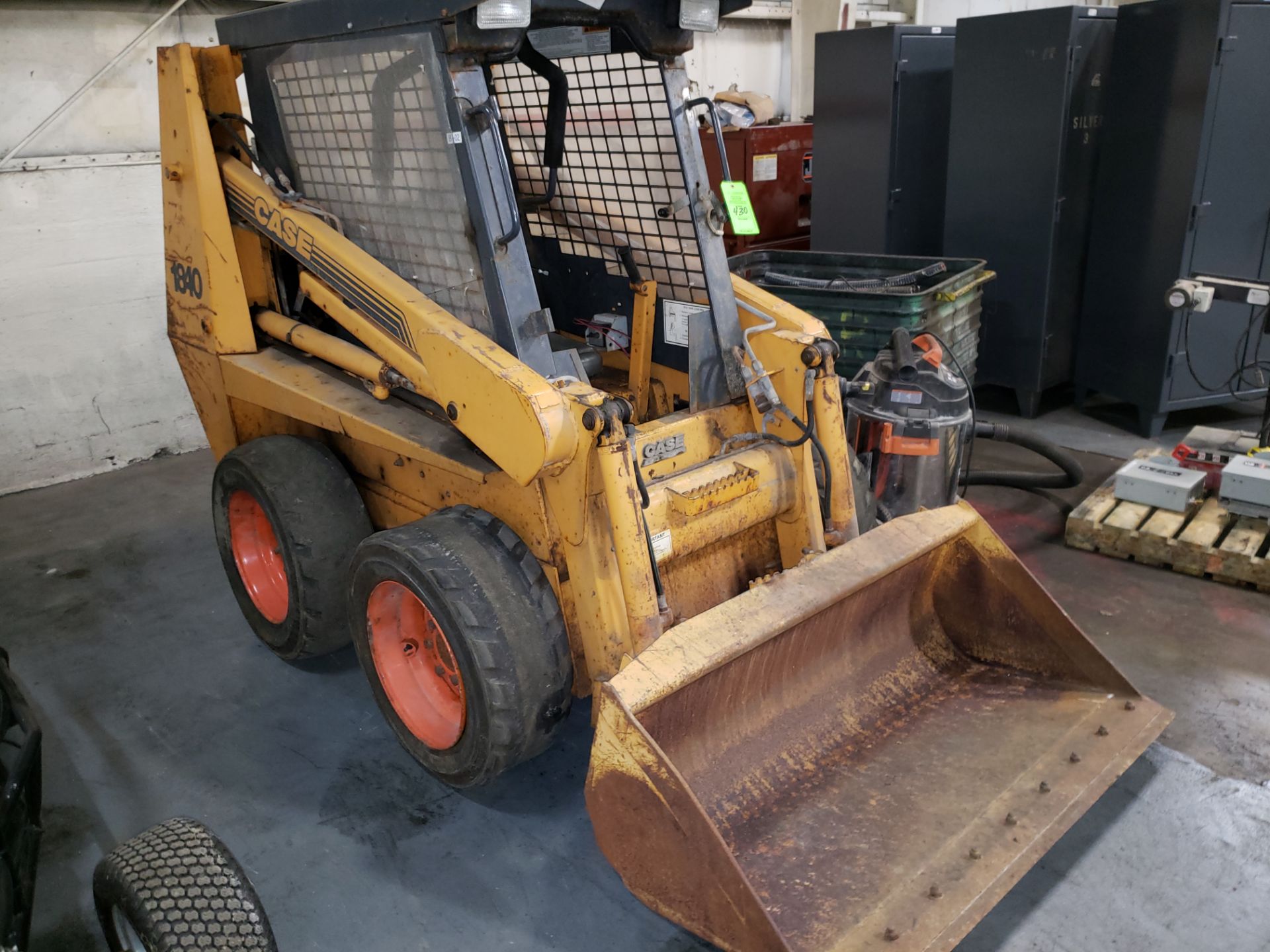 CASE SKID STEER MODEL-1840 S#34818