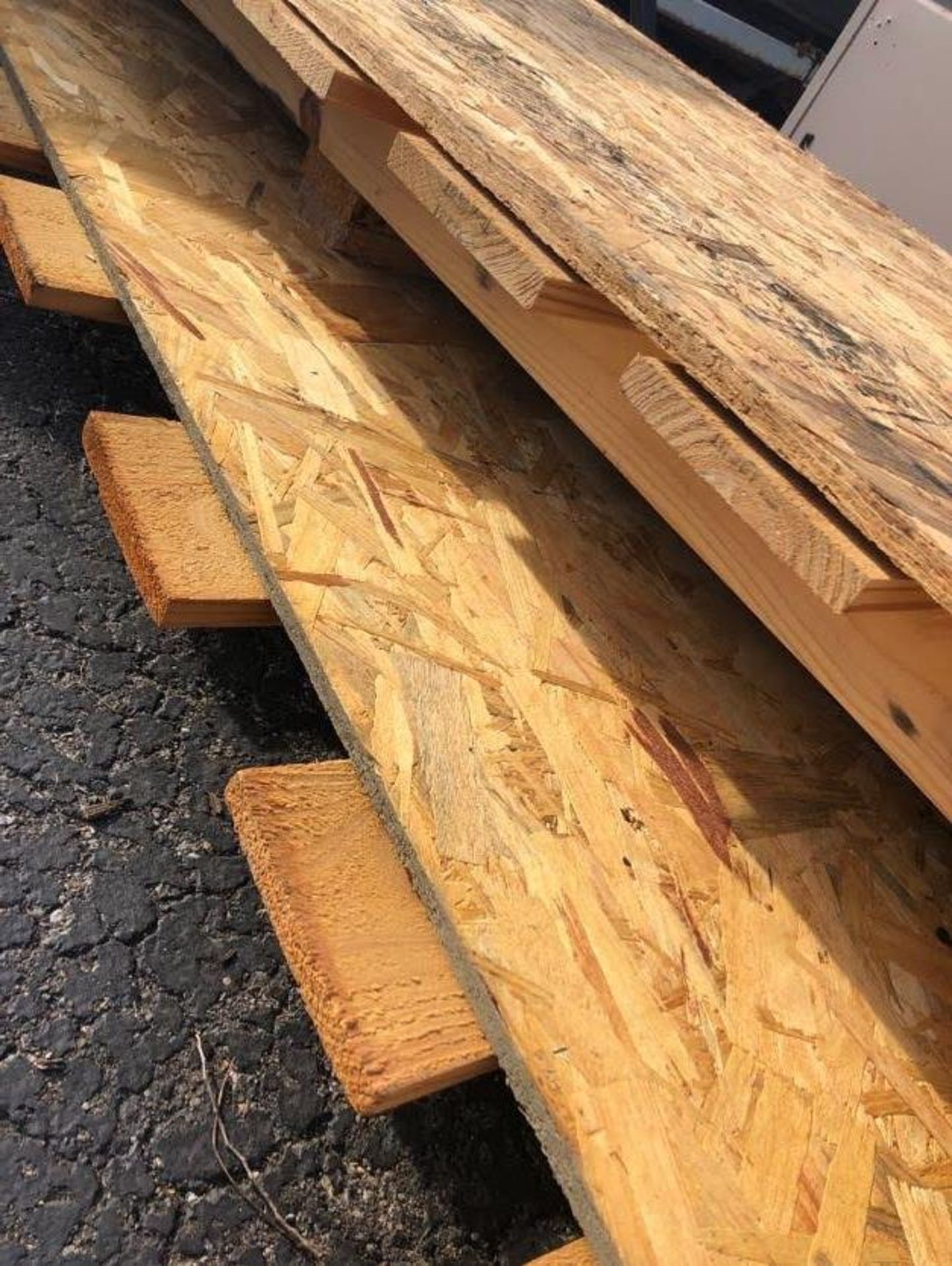 (2) LARGE WOOD PALLETS APPROX. 3 1/2' X 7' LONG - Image 3 of 3