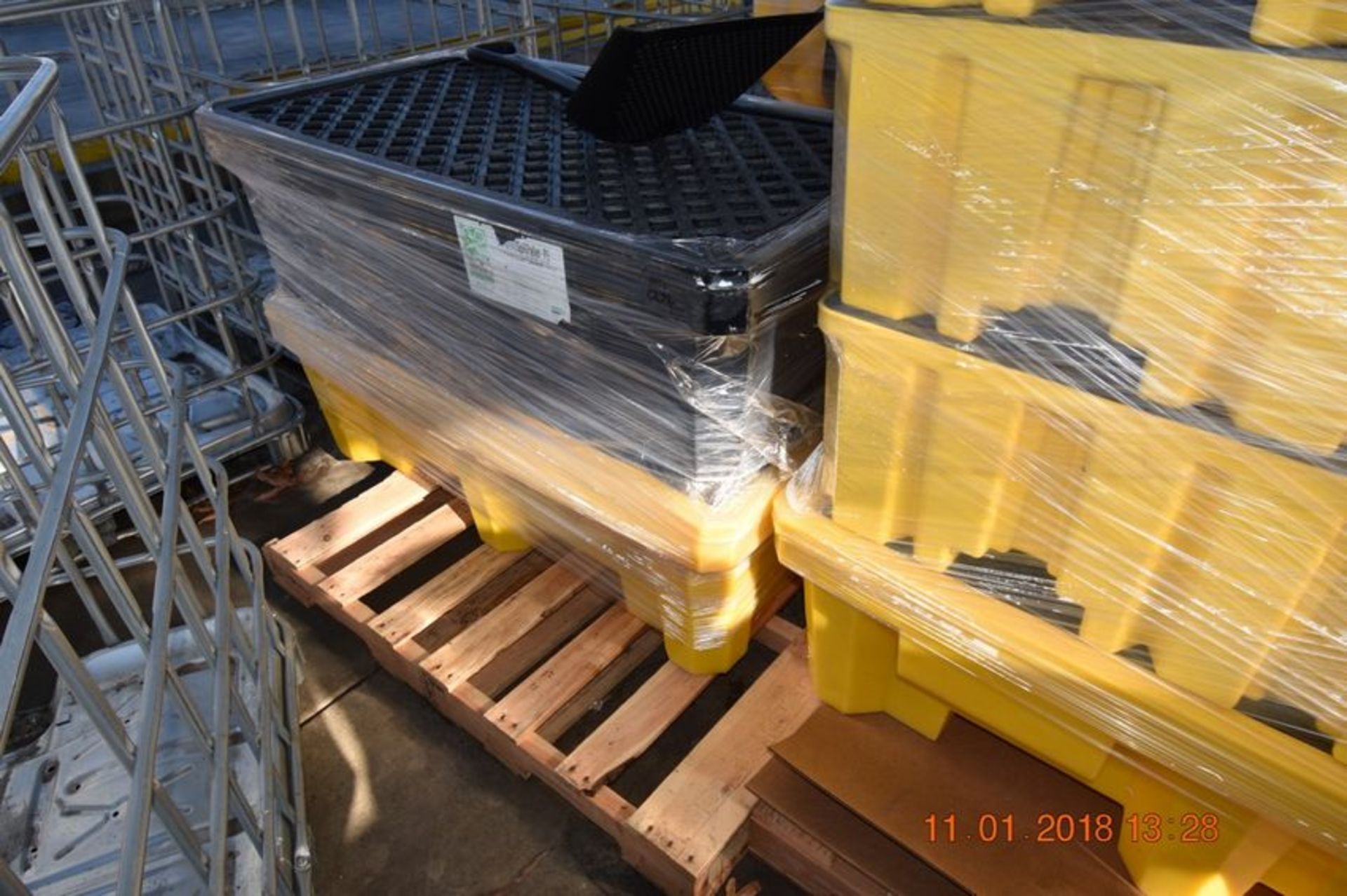 Eagle Containment Pallets | Six (6) Eagle containment pallets | MODEL# | SERIAL# | * Skidding and - Image 2 of 2