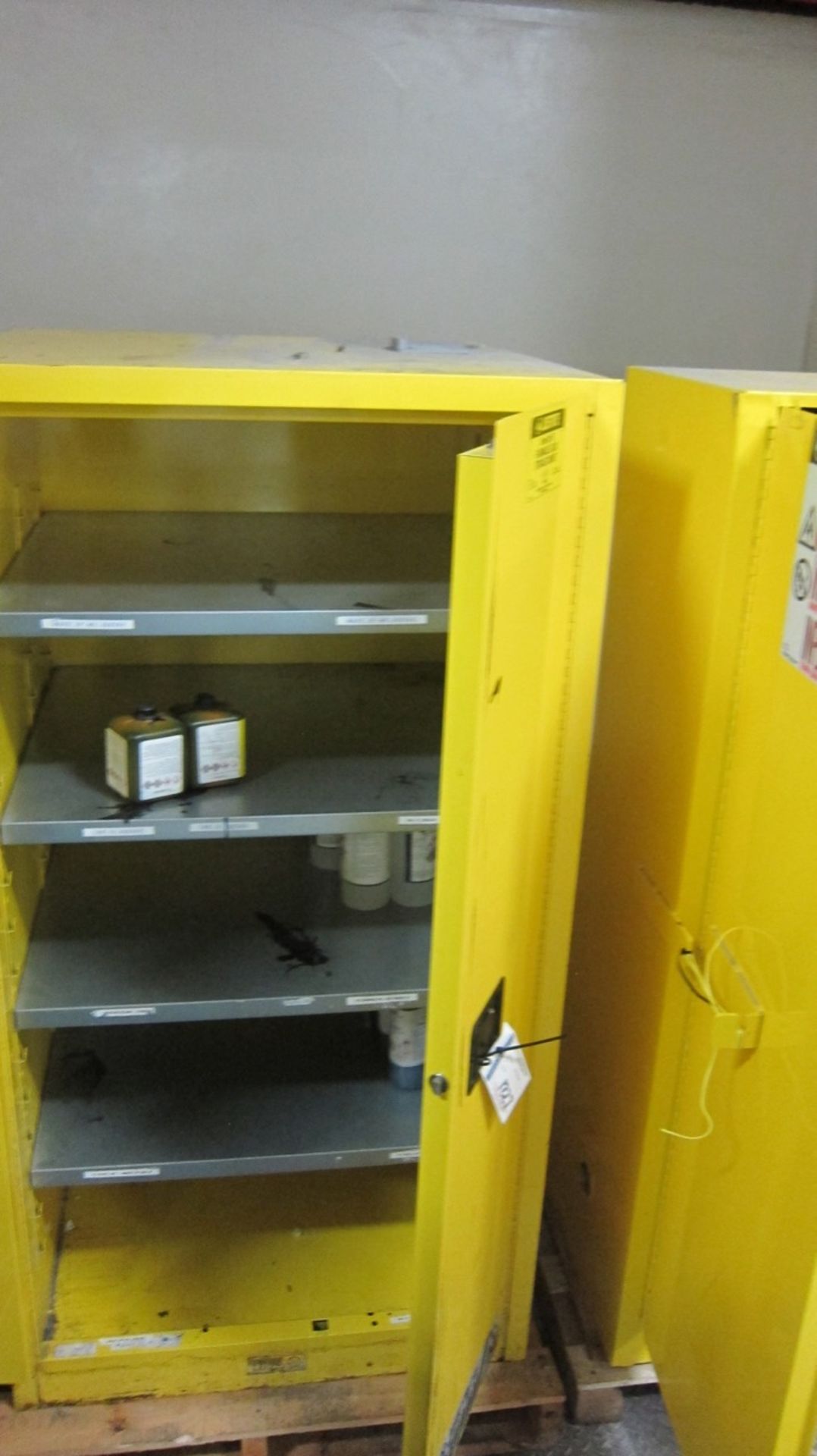 Justrite | Justrite Flammable Liquid Storage Cabinet. 45 gal capacity | MODEL# | SERIAL# | *