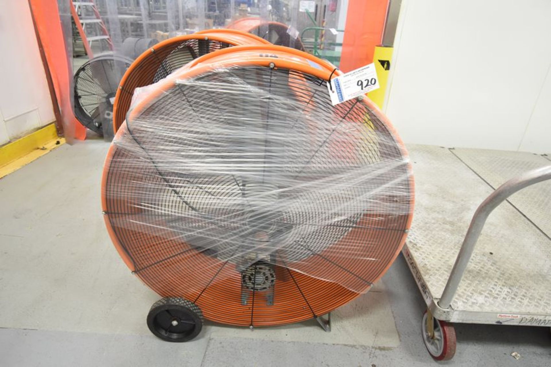 Max Air Pro | INDUSTRIAL PORTABLE FLOOR FAN. 43" | MODEL# | SERIAL# | * Skidding and load out at