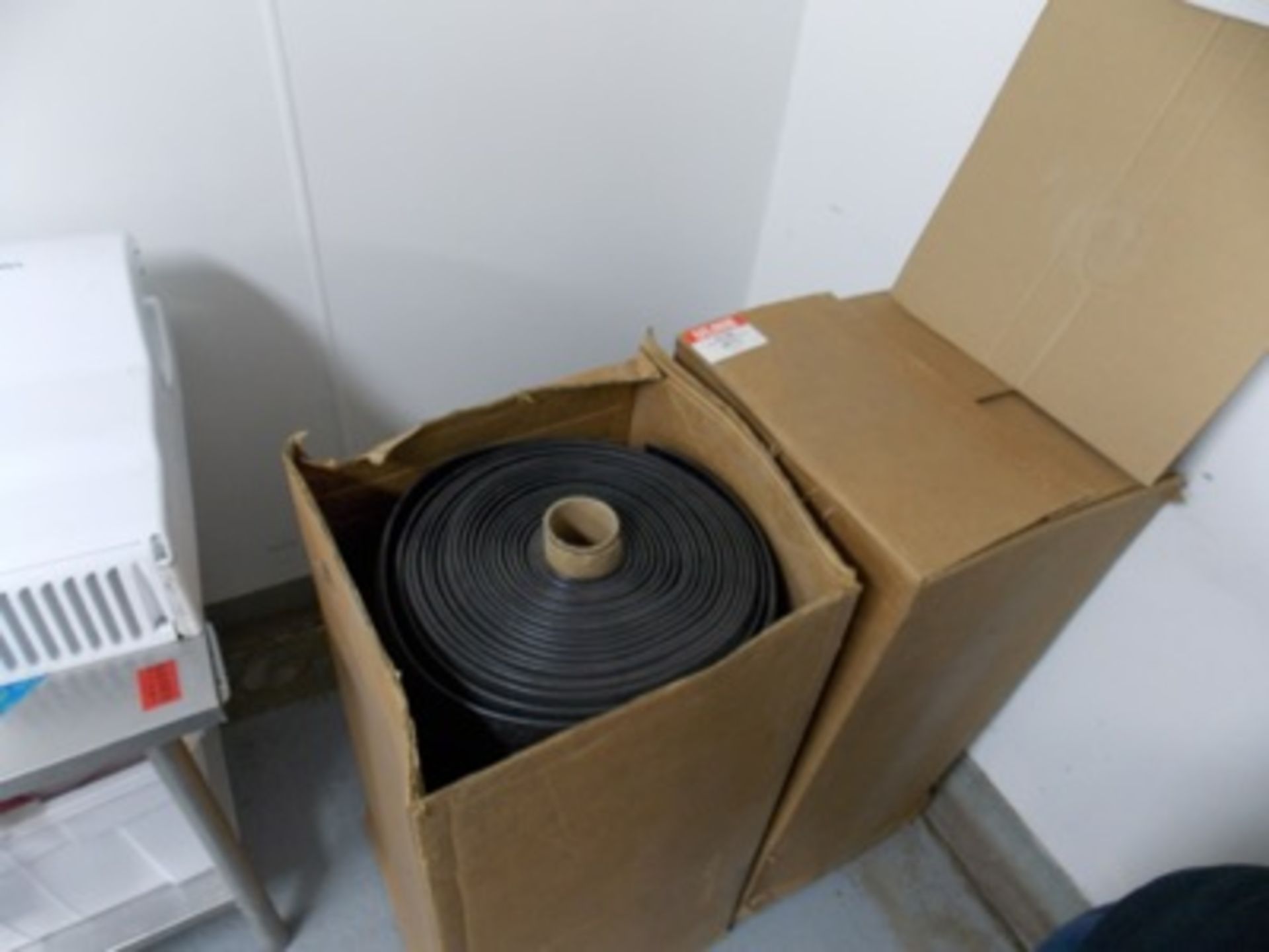 Lot of Mats | Black Anti-Fatigue Mat, 3/8" Thick | MODEL# | SERIAL# | * Skidding and load out at