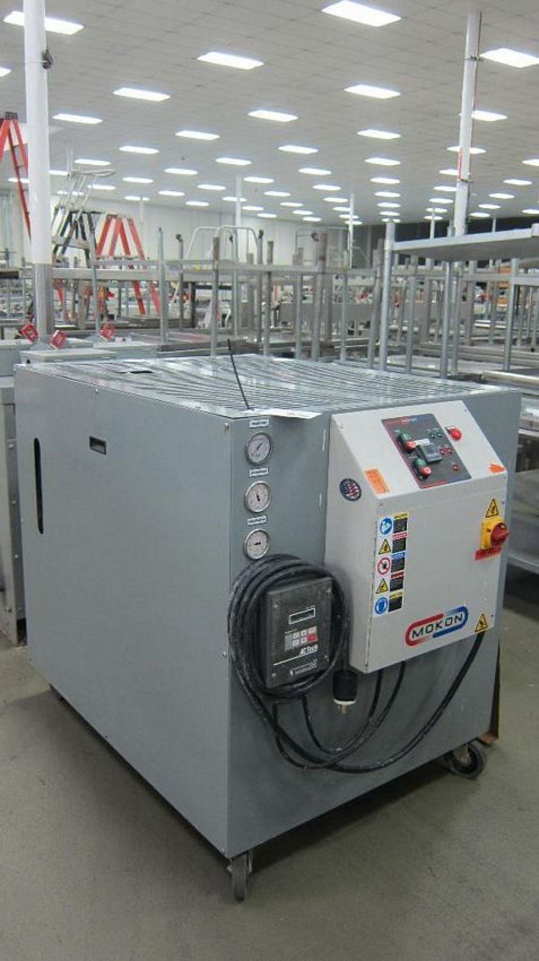 MOKON MANUFACTURE | PORTABLE CHILLER. TEMPERATURE CONTROLLER. 460 VOLT. 3-PH. 60 HZ. | MODEL#