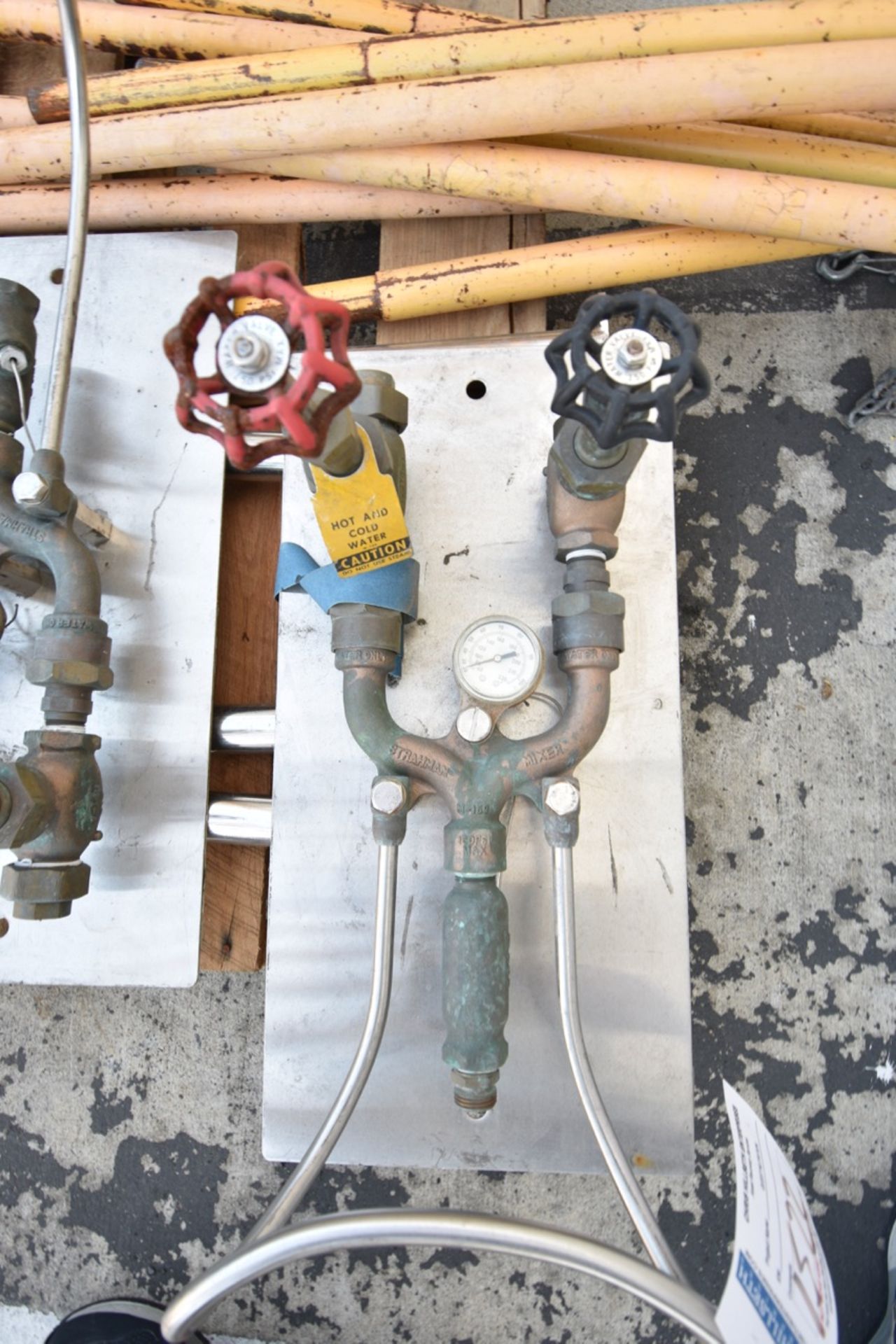 Strahman | Strahman valve system 150psi M-159 | MODEL# | SERIAL# | * Skidding and load out at market