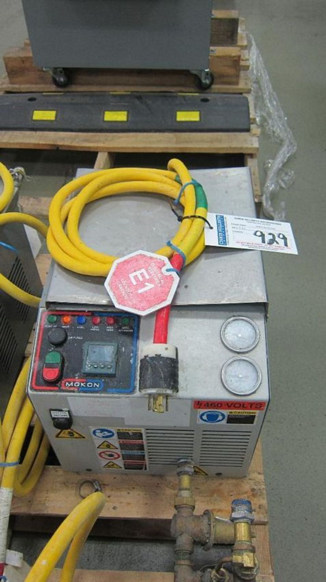 MOKON MANUFACTURE | PORTABLE CHILLER. TEMPERATURE CONTROLLER. | MODEL# MT4004-2 | SERIAL# 7001000-