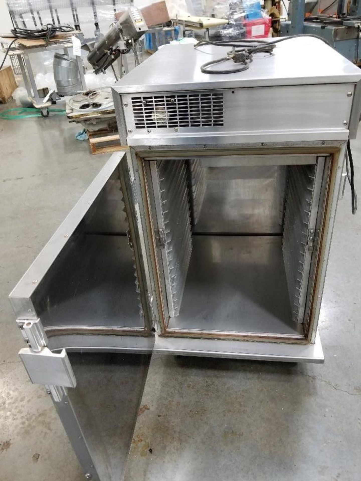 Bevles Convection Cabinet - Image 4 of 7