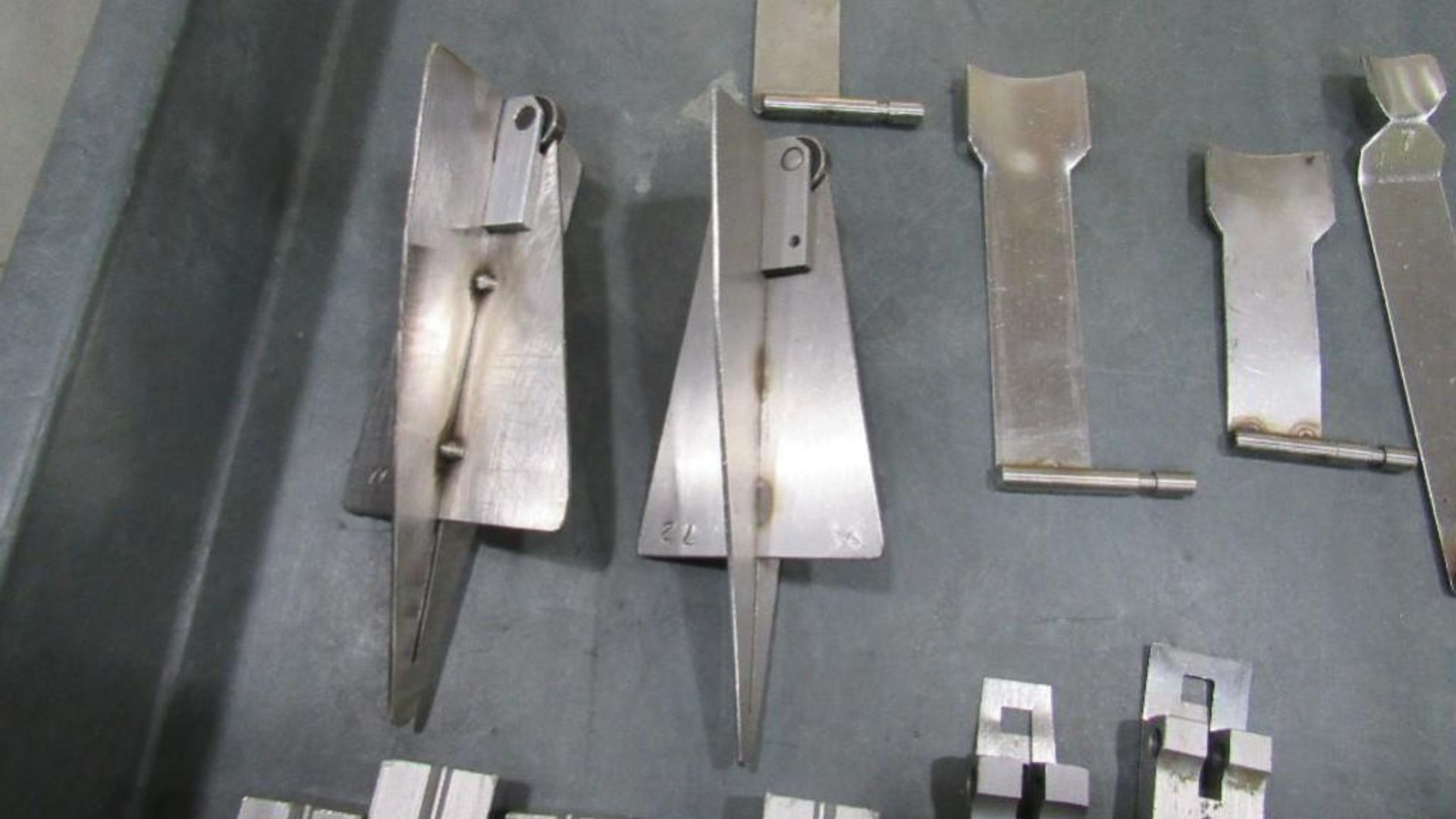 Assorted Capsealer Tooling - Image 4 of 6