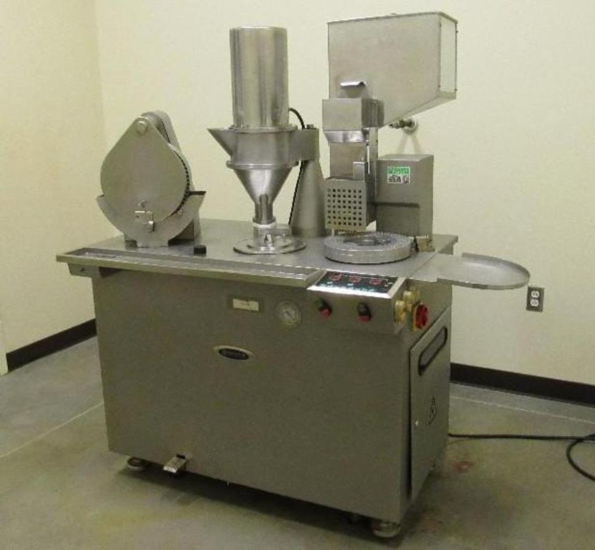 Vanguard Semi Automatic Capsule Filler