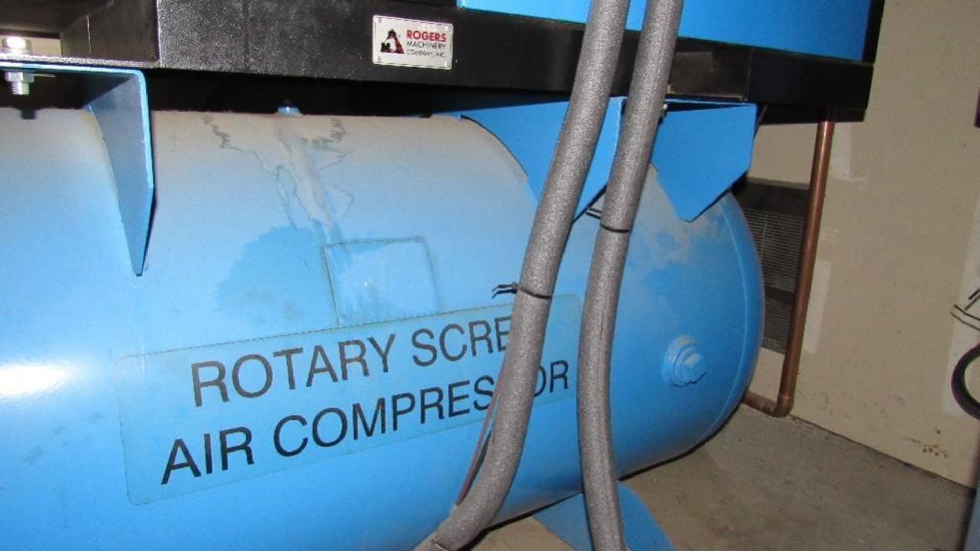 Rogers Air Compressor - Image 5 of 7