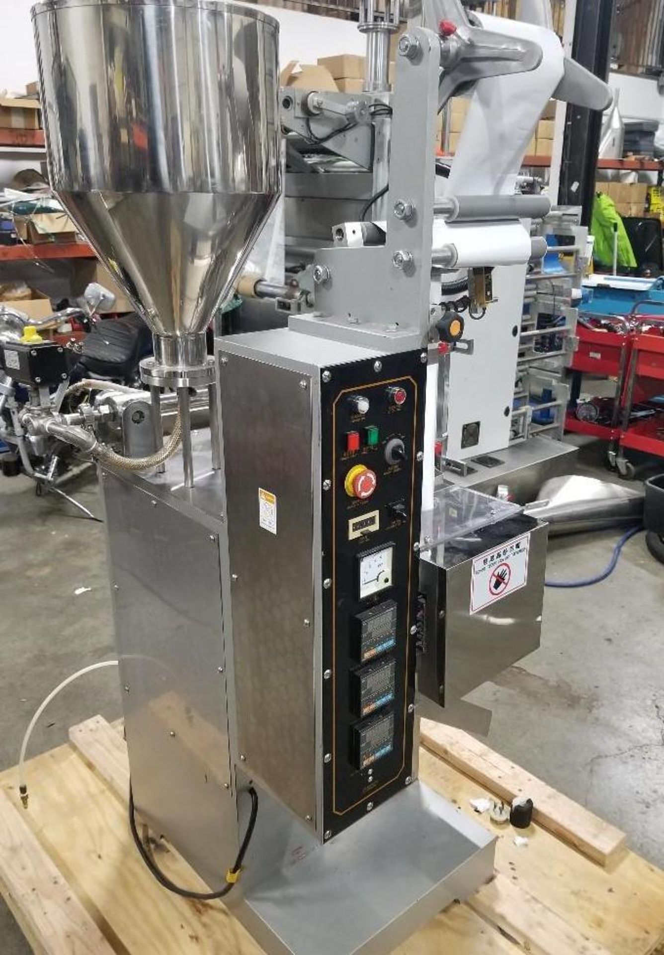 Liquid Filling Packaging Machine - Image 2 of 6