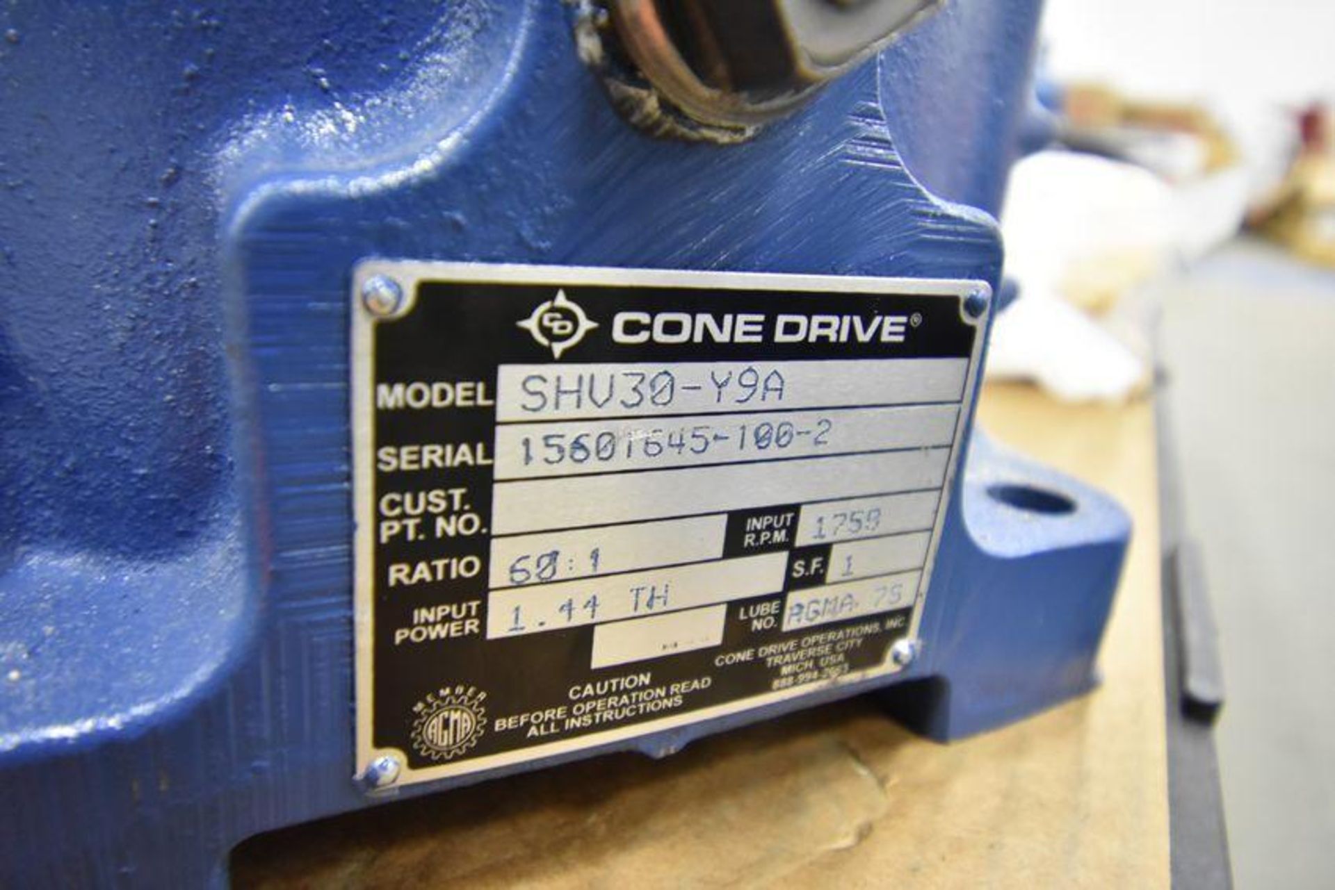 MOTOR: Cone drive speed reducers model SHV30 - Image 4 of 6