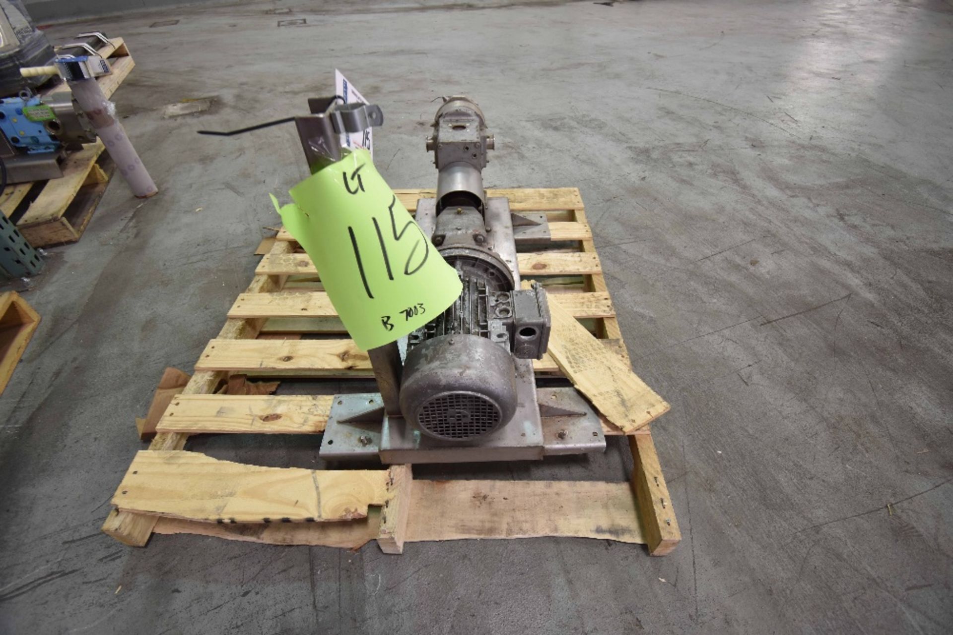 Waukesha SS pump, 1" in & 1" out. Type 12 N180TC. No# 200931350p100 - Image 3 of 5