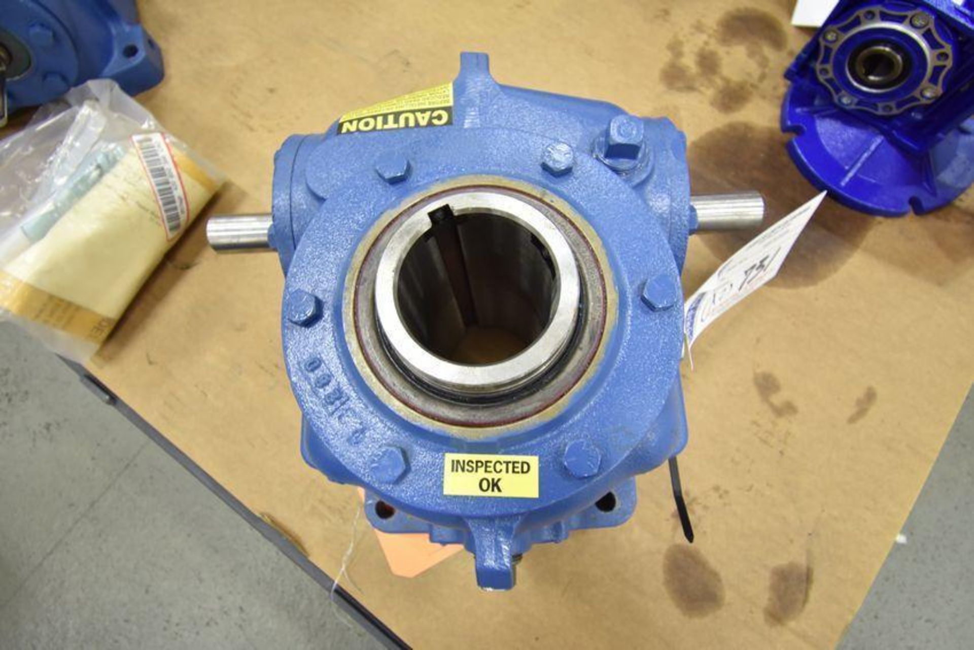 Cone drive speed reducers model SHV - Image 3 of 5