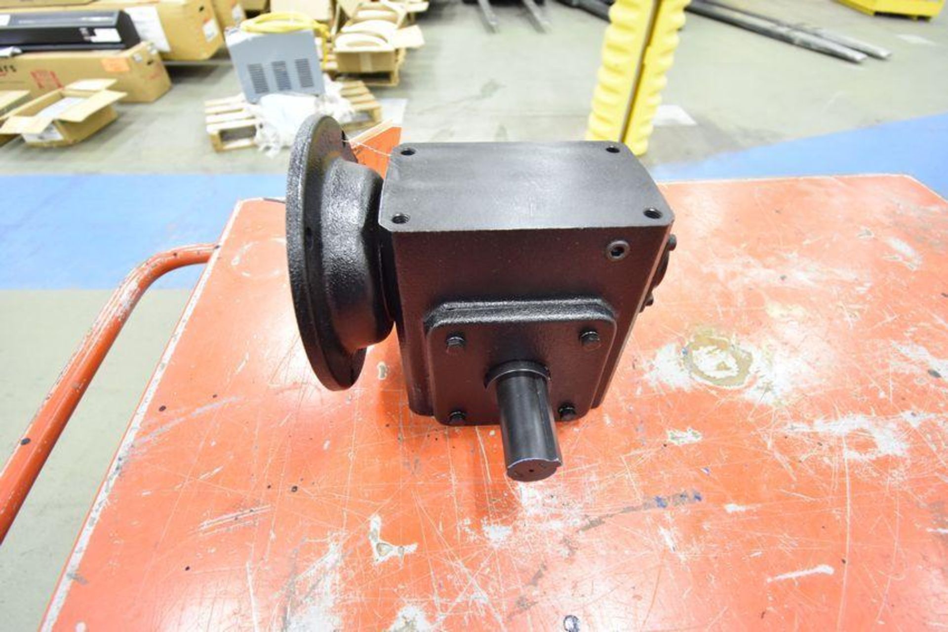 MOTOR: Worldwide Speed Reducer MFG#130601191 Size 206 Ratio 20 CAT# HDRF206 - Image 2 of 4