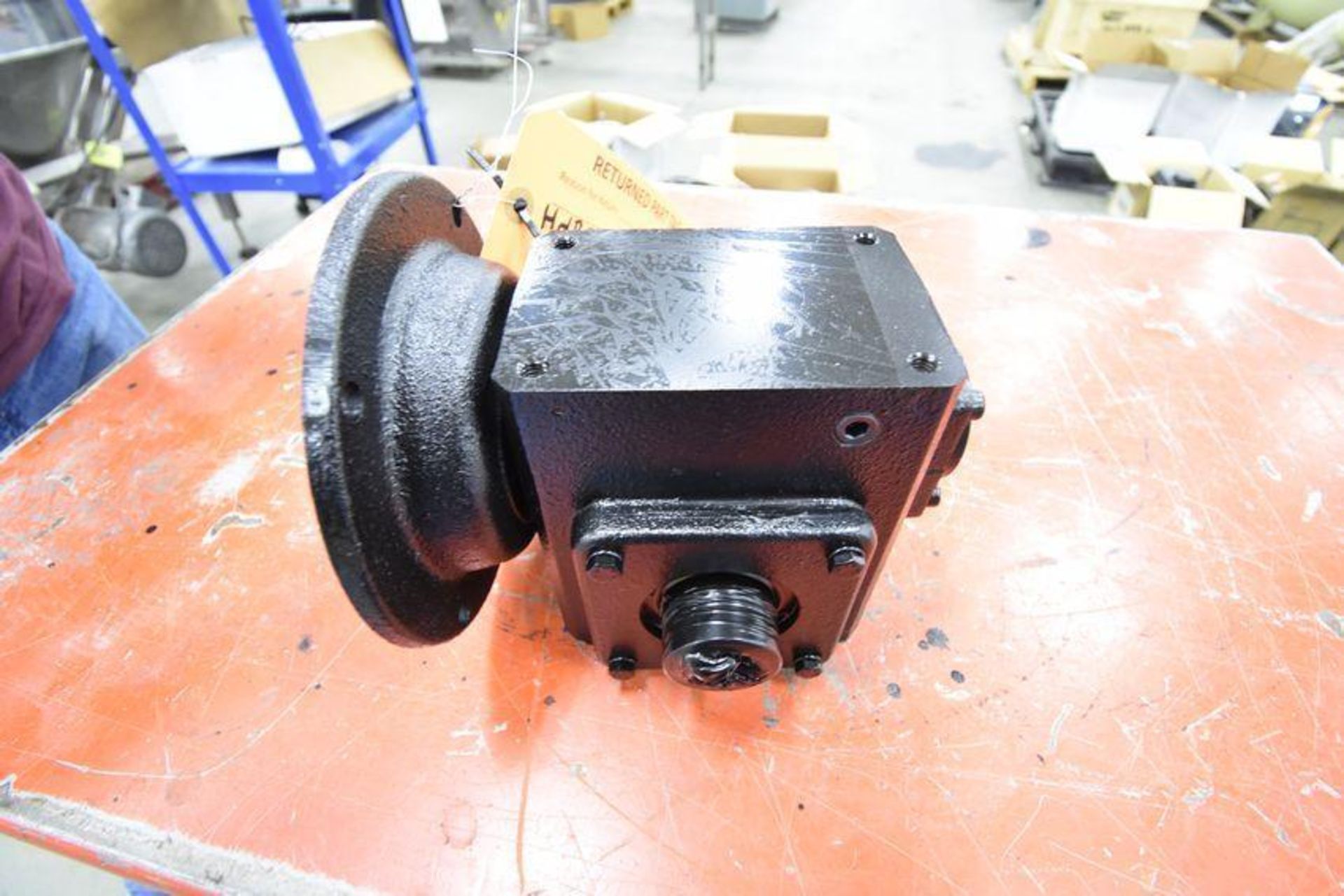 MOTOR: Worldwide Speed Reducer MFG# 160305435 Size 175. Ratio 60. CAT# HDRF175 - Image 3 of 6