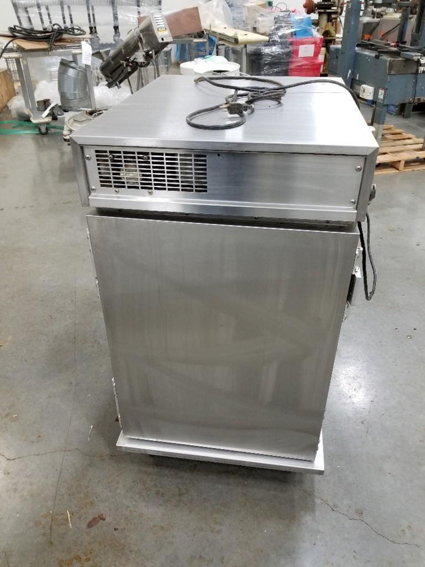 Bevles Convection Cabinet - Image 5 of 7