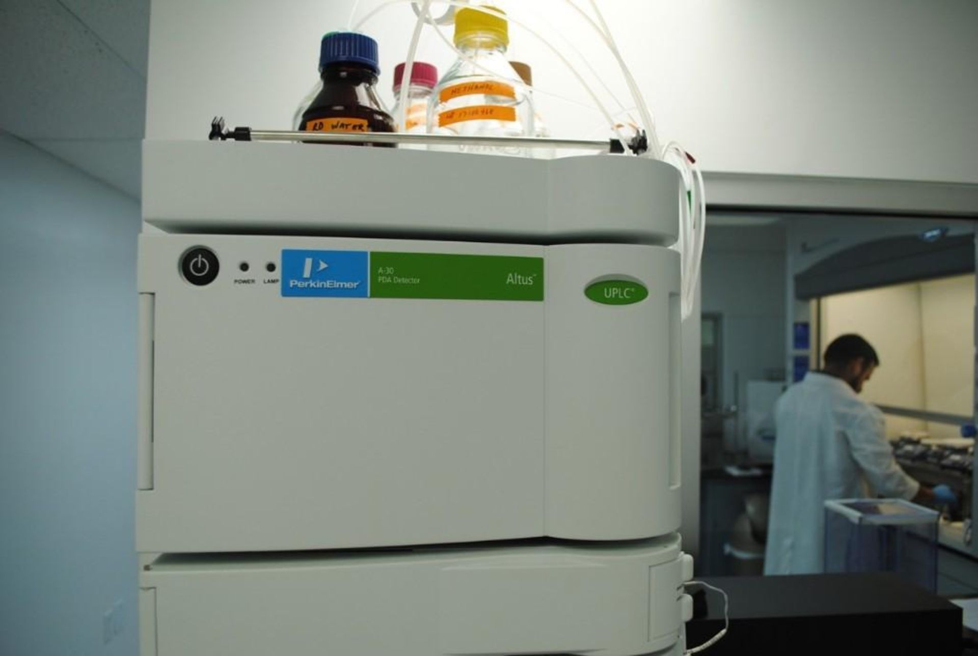 Perkin Elmer UPLC System - Image 7 of 23