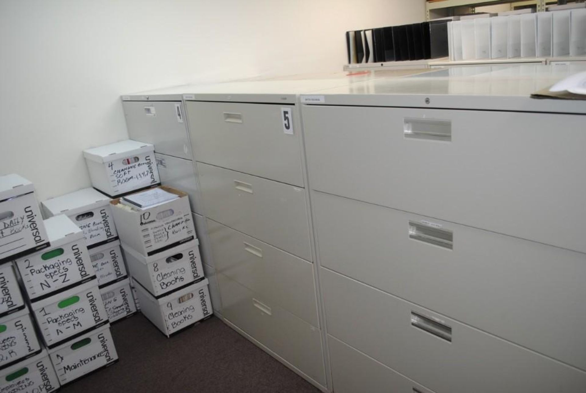 Office Furniture in storage room. - Image 16 of 37