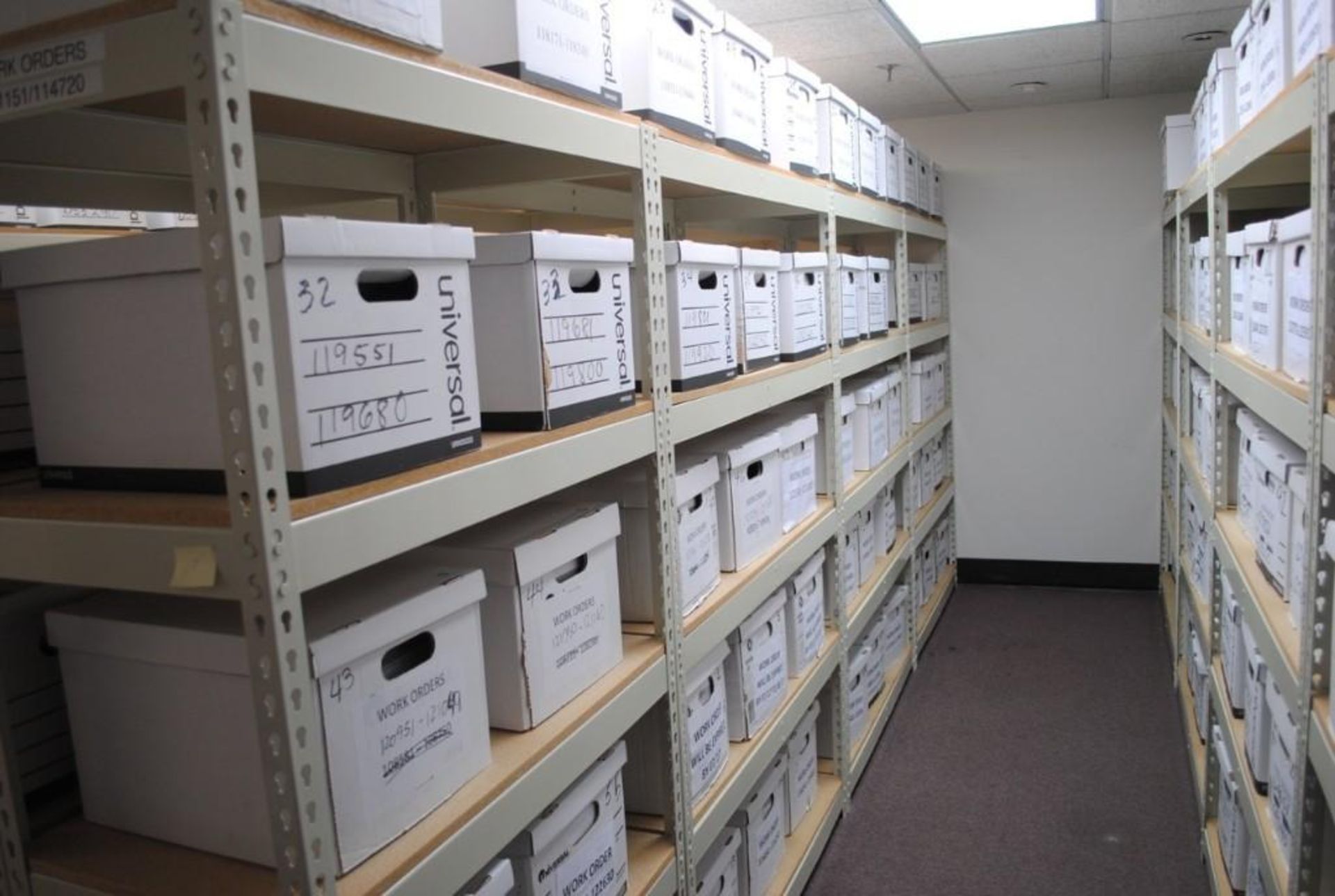 Office Furniture in storage room. - Image 10 of 37