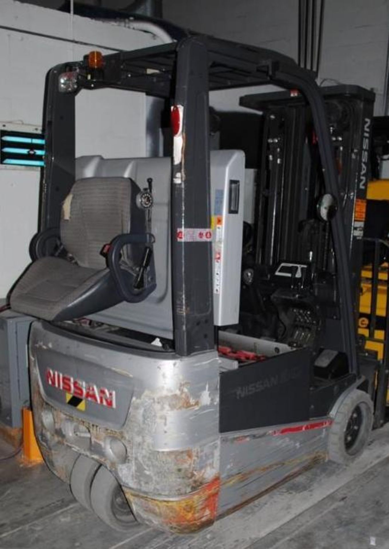 Nissan 2700LB Electric Forklift.