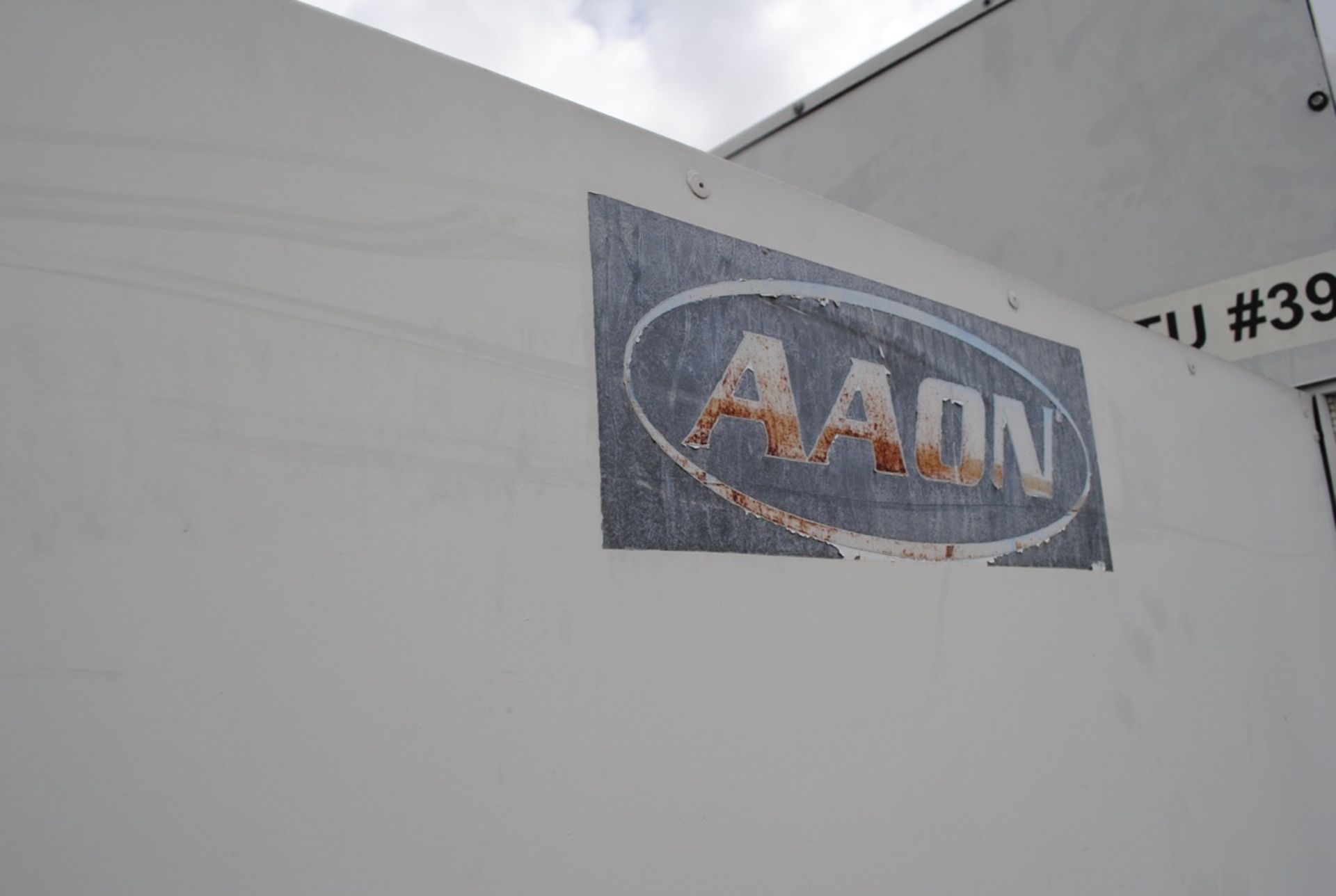 Aon AC Unit - Image 11 of 11