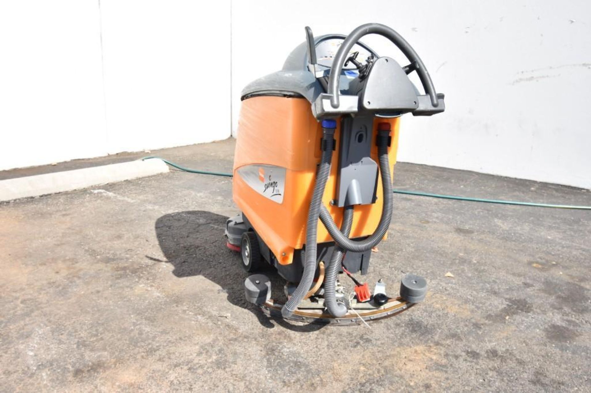 Taski Swingo- Floor Sweeper - Image 2 of 9