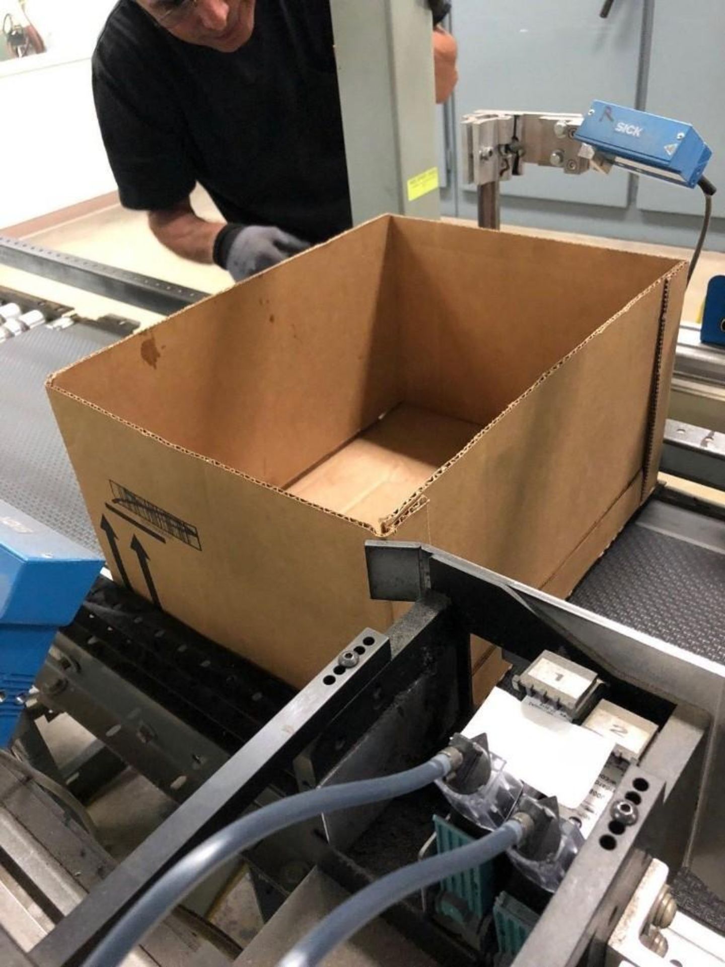 1-Used Dual Head Industrial Box Printers-Corrugated Case Coding and Barcode Scanner. Include: (1) Bu - Image 3 of 12