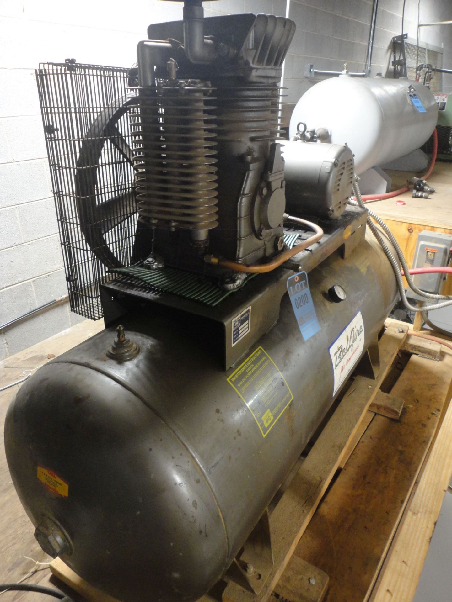 10 HP AMERICAN IMC HORIZONTAL TANK AIR COMPRESSOR