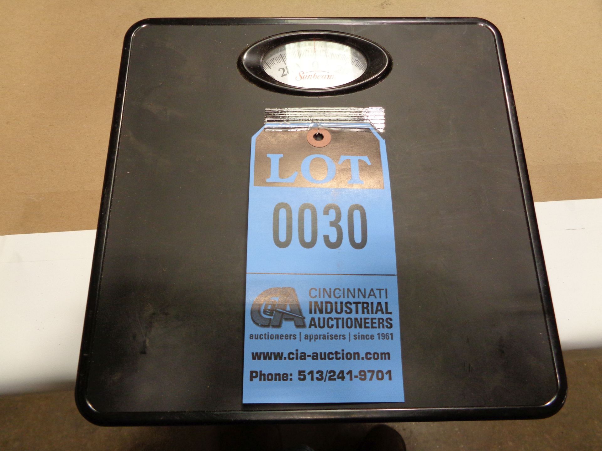 300 LB. SUNBEAM HEALTH SCALE