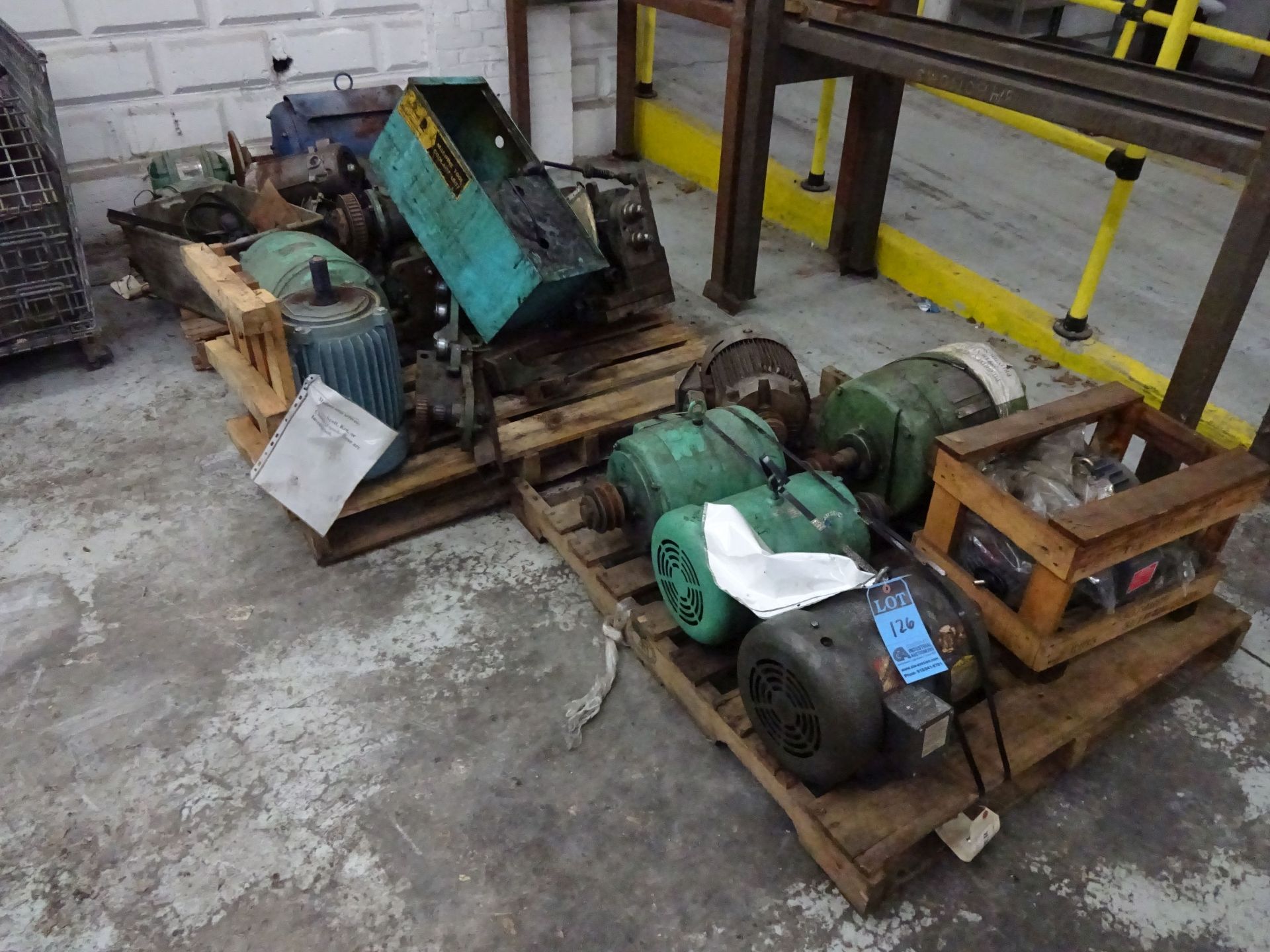 (LOT) (3) SKIDS USED MOTORS 3-10 HP