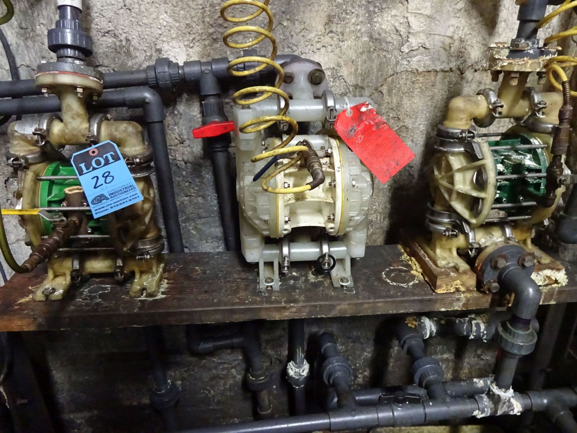 (LOT) (6) DIAPHRAM PUMPS