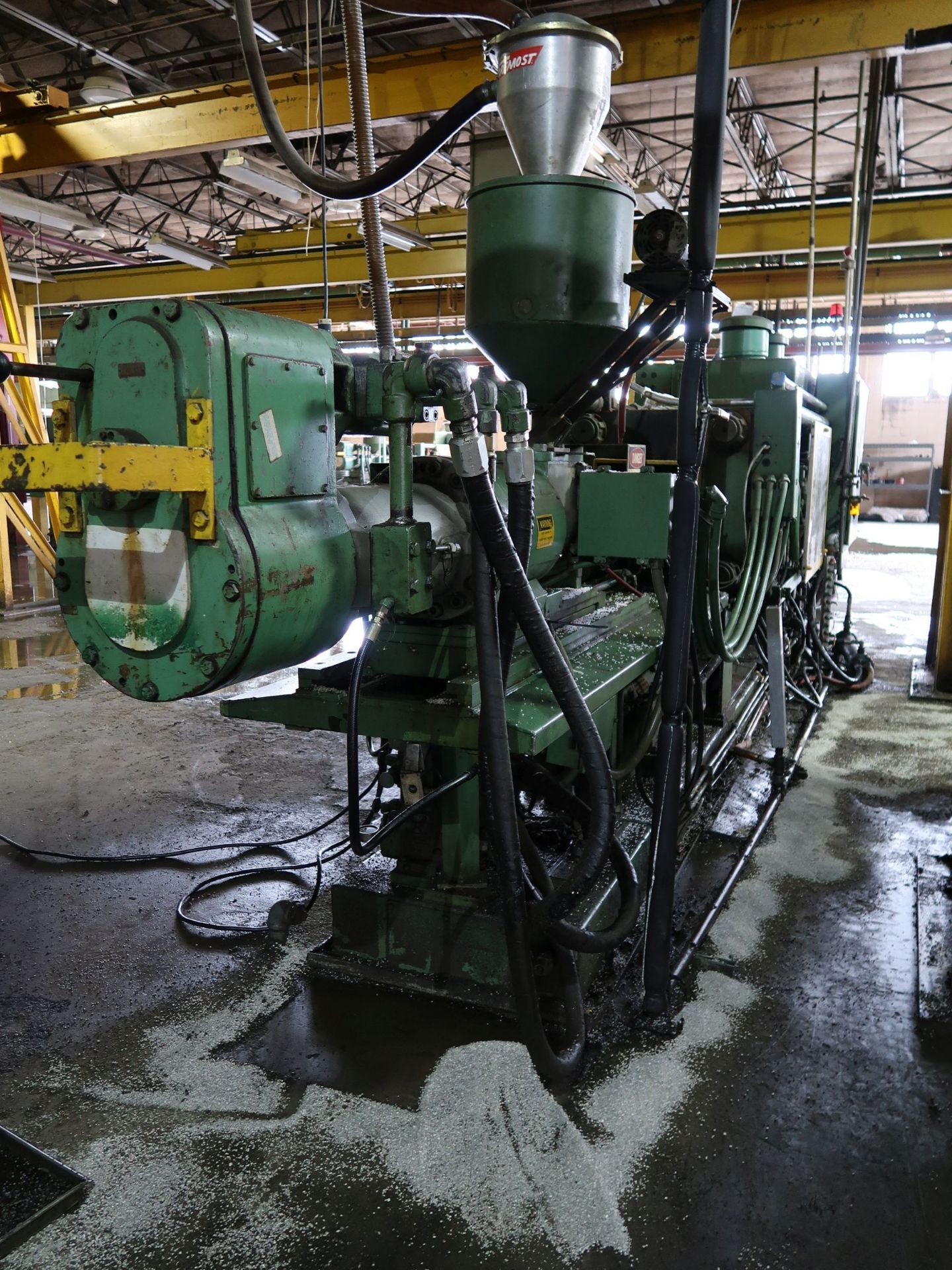 350 TON NATCO MODEL 350ED HYDRAULIC CLAMP INJECTION MOLDING MACHINE; S/N 350ED-674 - Image 2 of 25