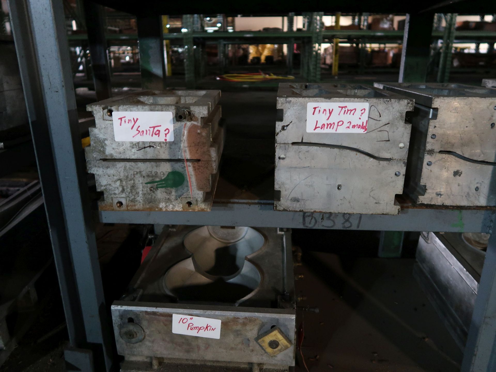 ALUMINUM BLOW MOLDS ON RACK: CANDLES, GLOBES, PUMPKINS, SANTAS, SOME UNKNOWN - Image 8 of 8