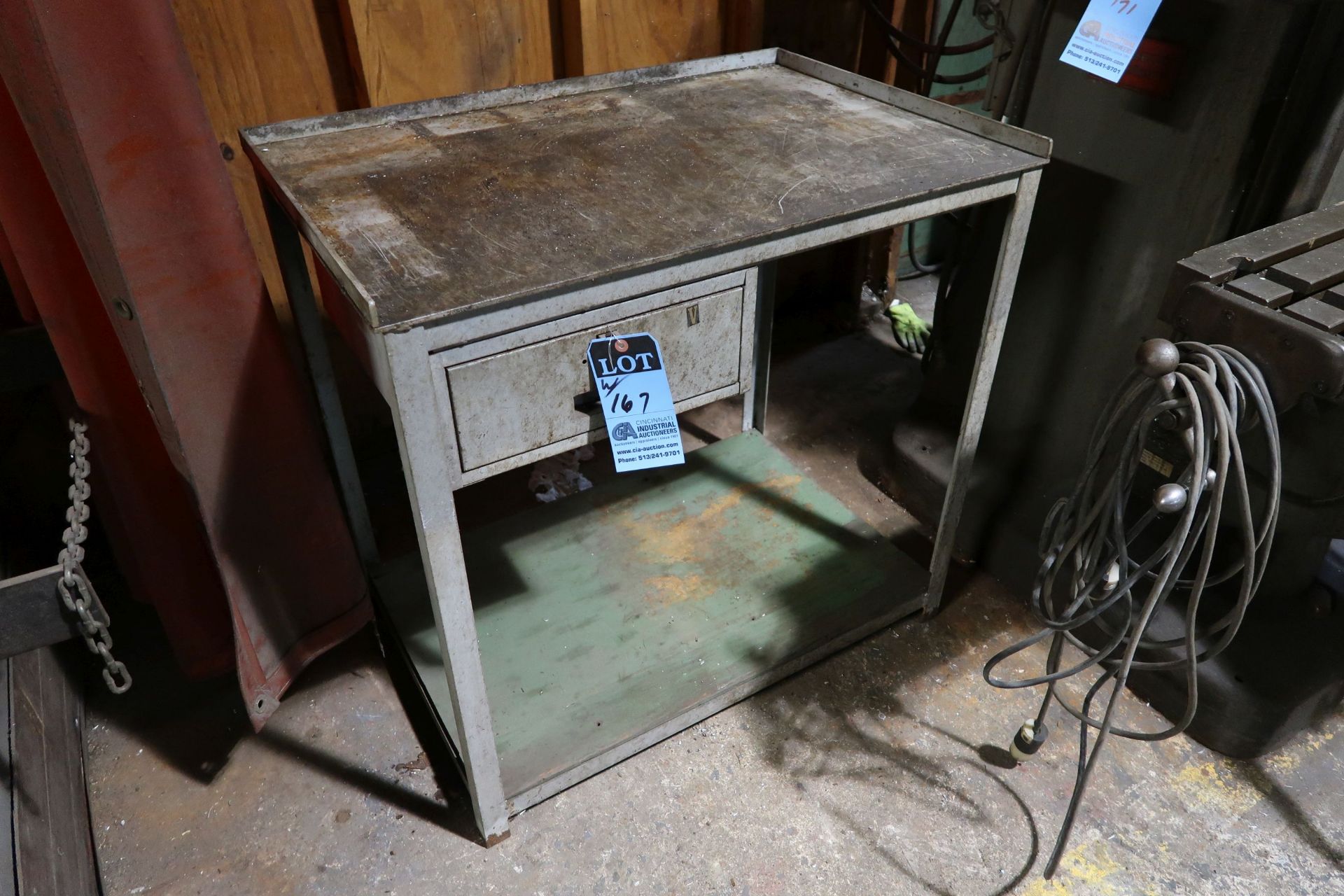 (LOT) STEEL BENCH WITH VISES - Image 2 of 2